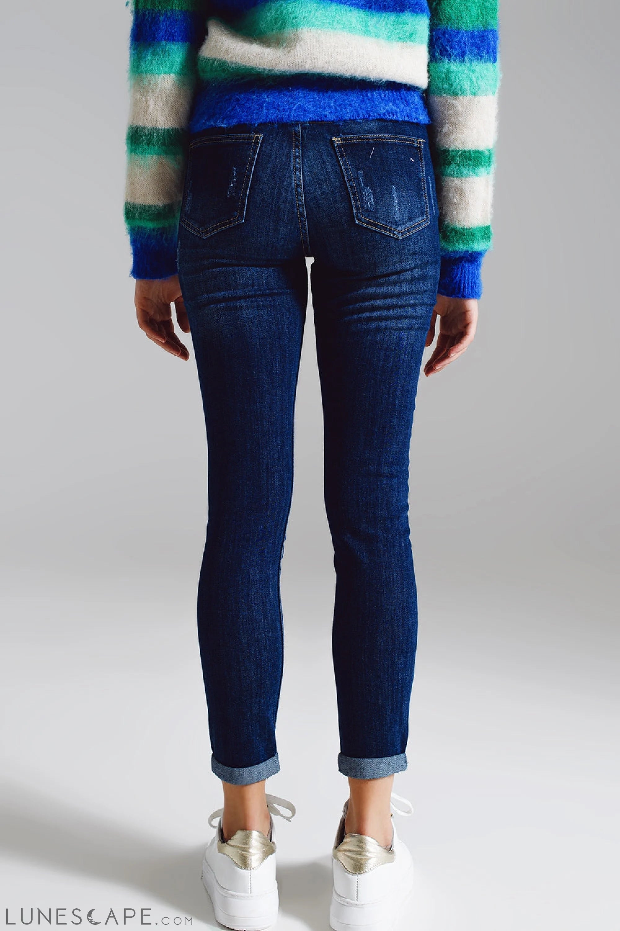 Super Skinny Jeans With Visible Front Buttoning in Midwash LUNESCAPE