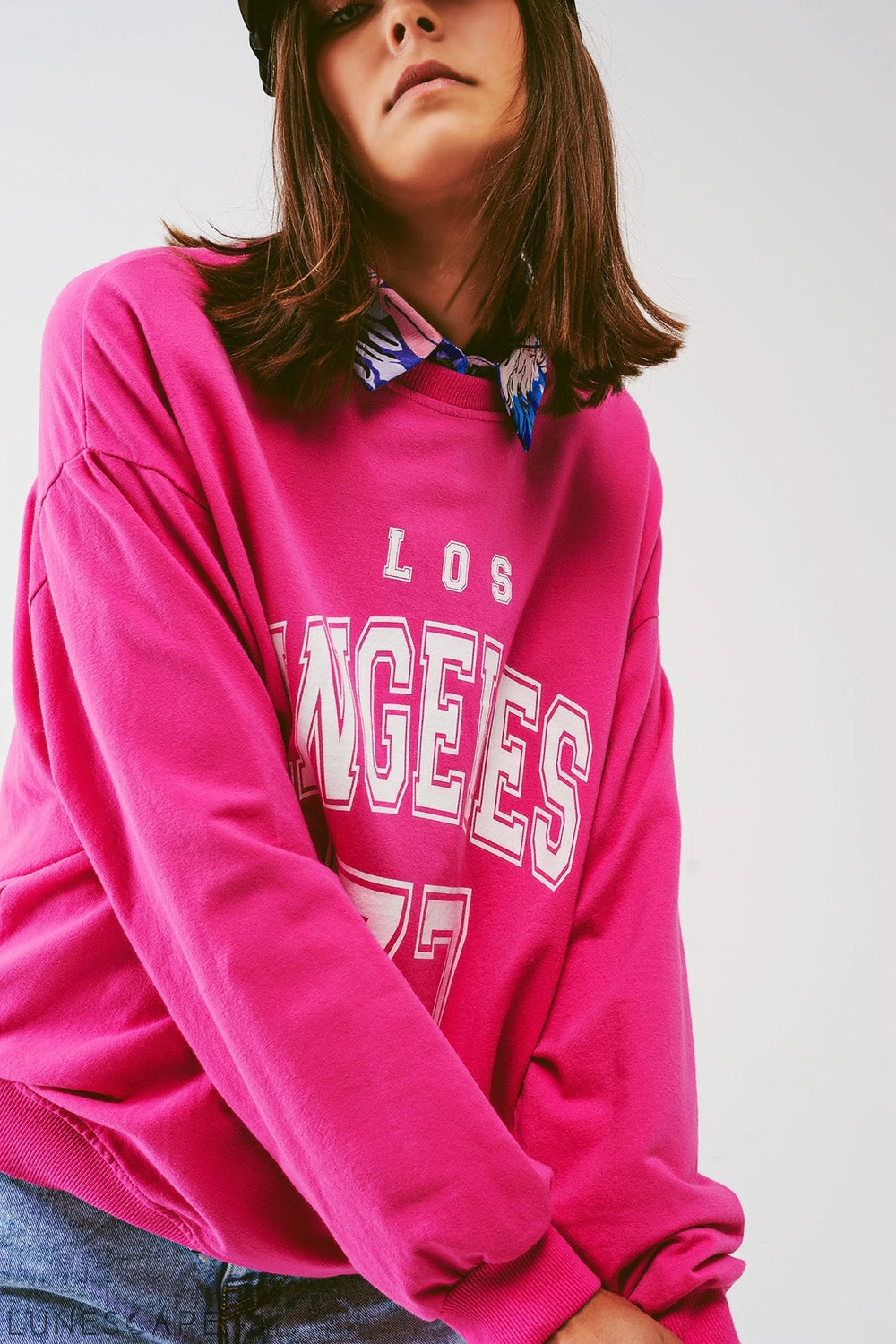 Sweatshirt With Los Angeles 77 Text in Pink LUNESCAPE
