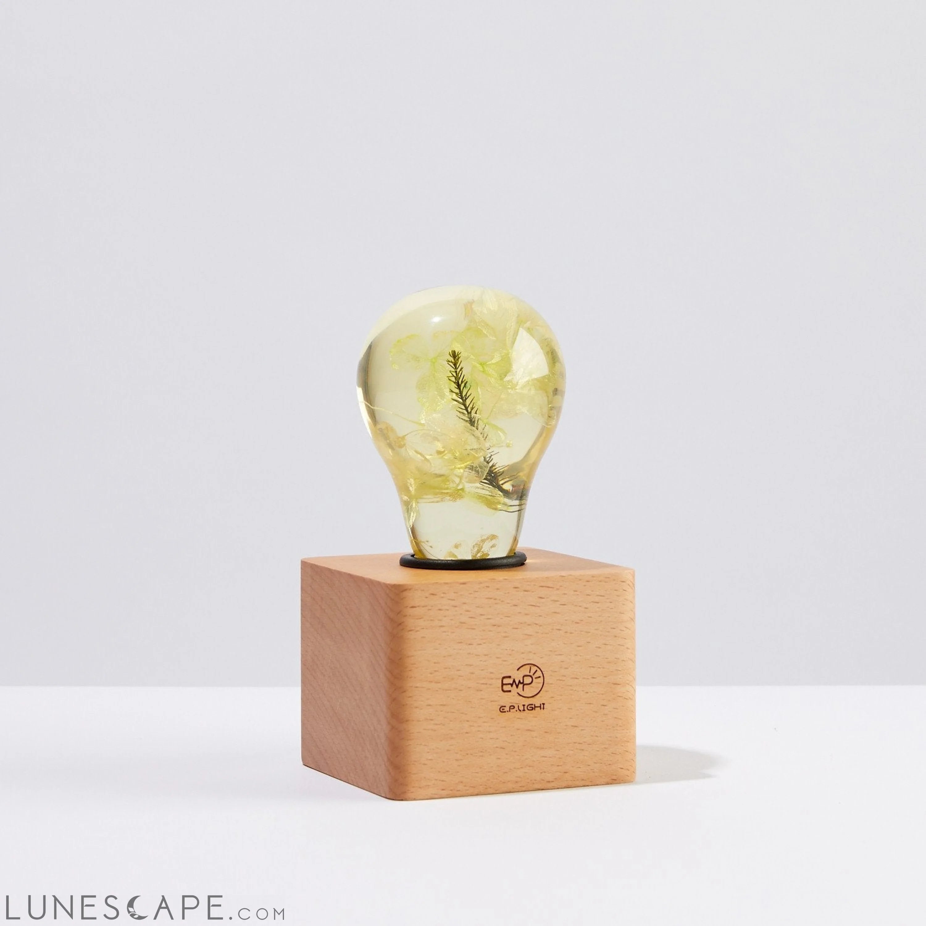 Table Lamp - Yellow Hydrangea LUNESCAPE