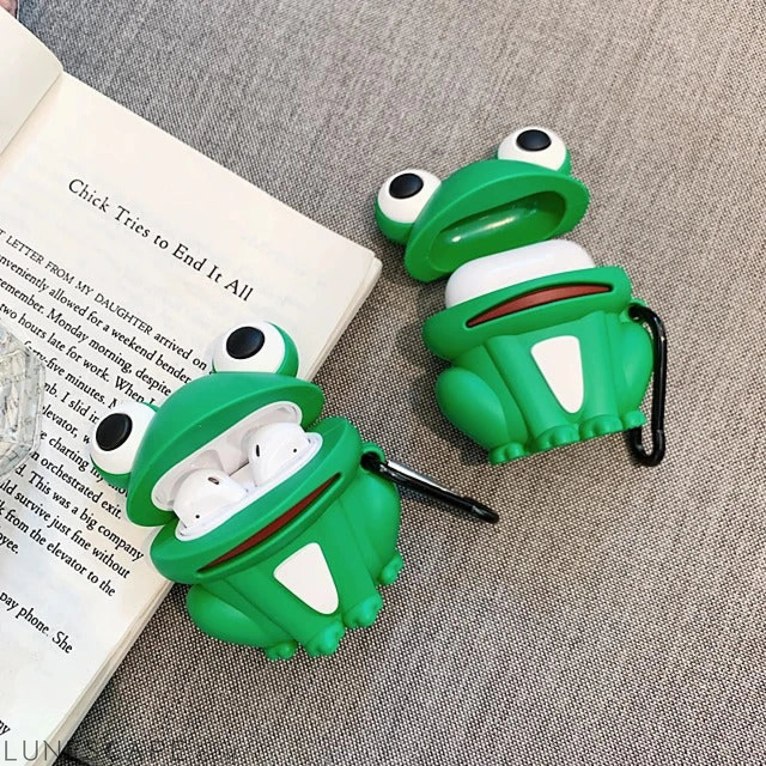 The Frog AirPods Headphone Case LUNESCAPE