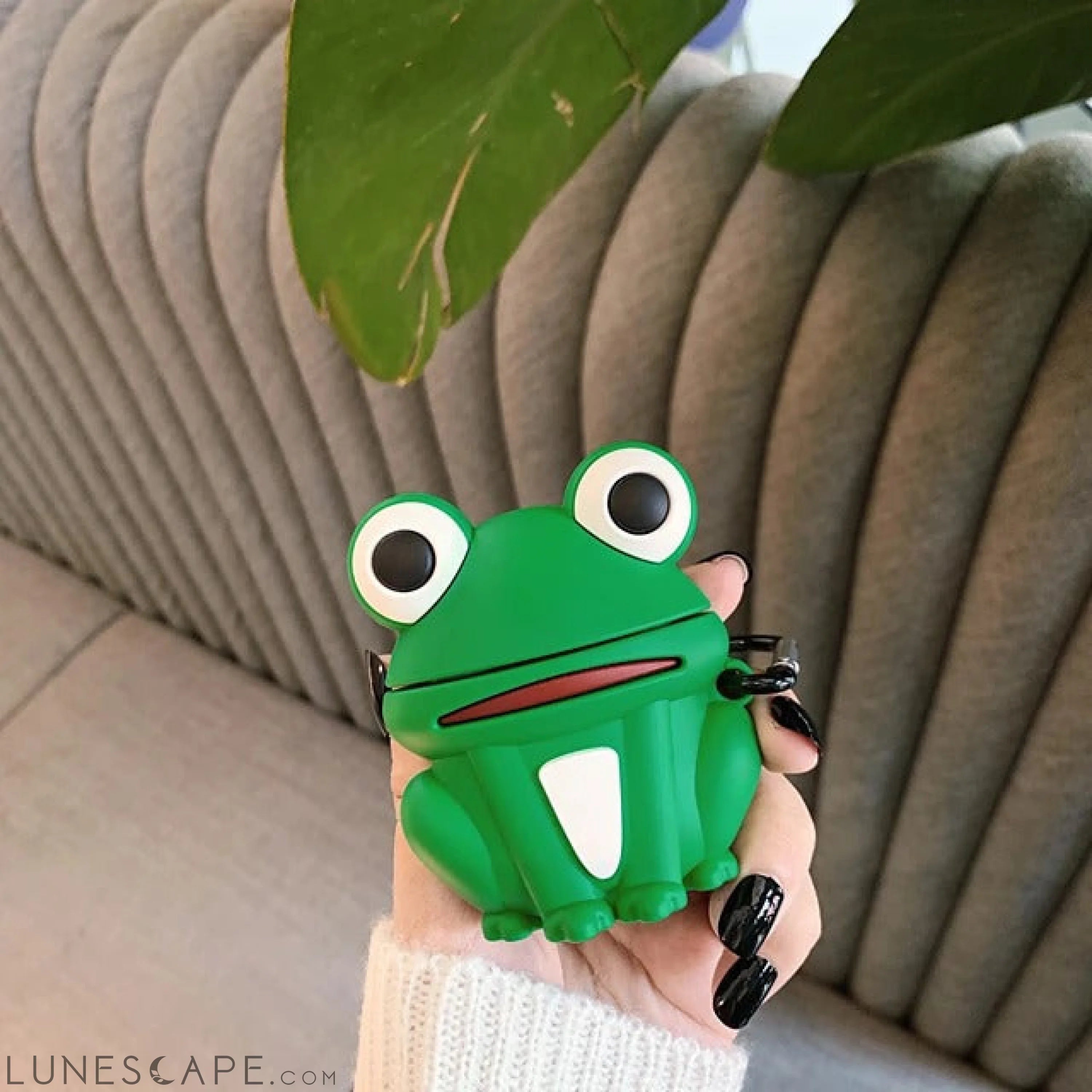 The Frog AirPods Headphone Case LUNESCAPE