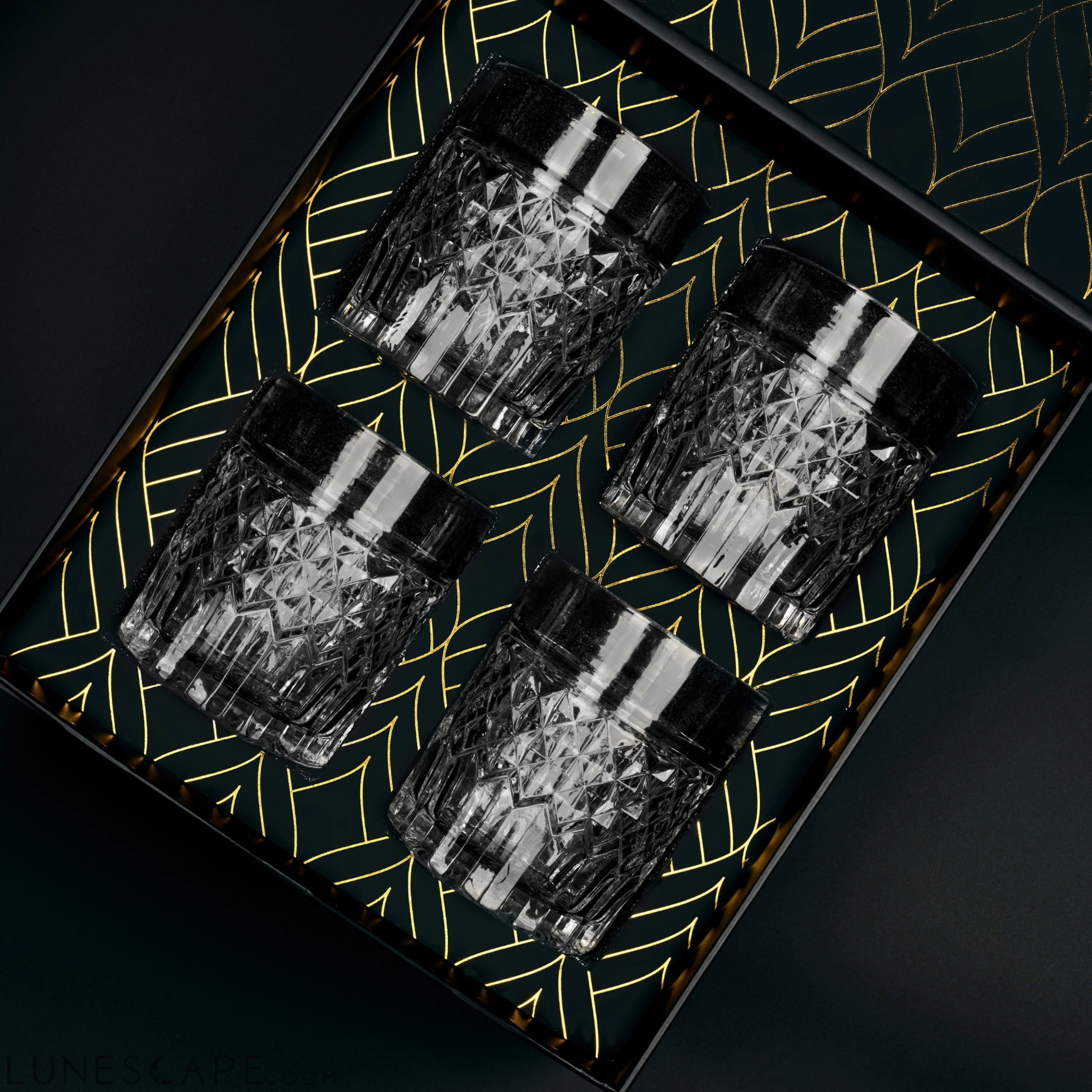 The Privilege Collection - Prestige Glasses LUNESCAPE