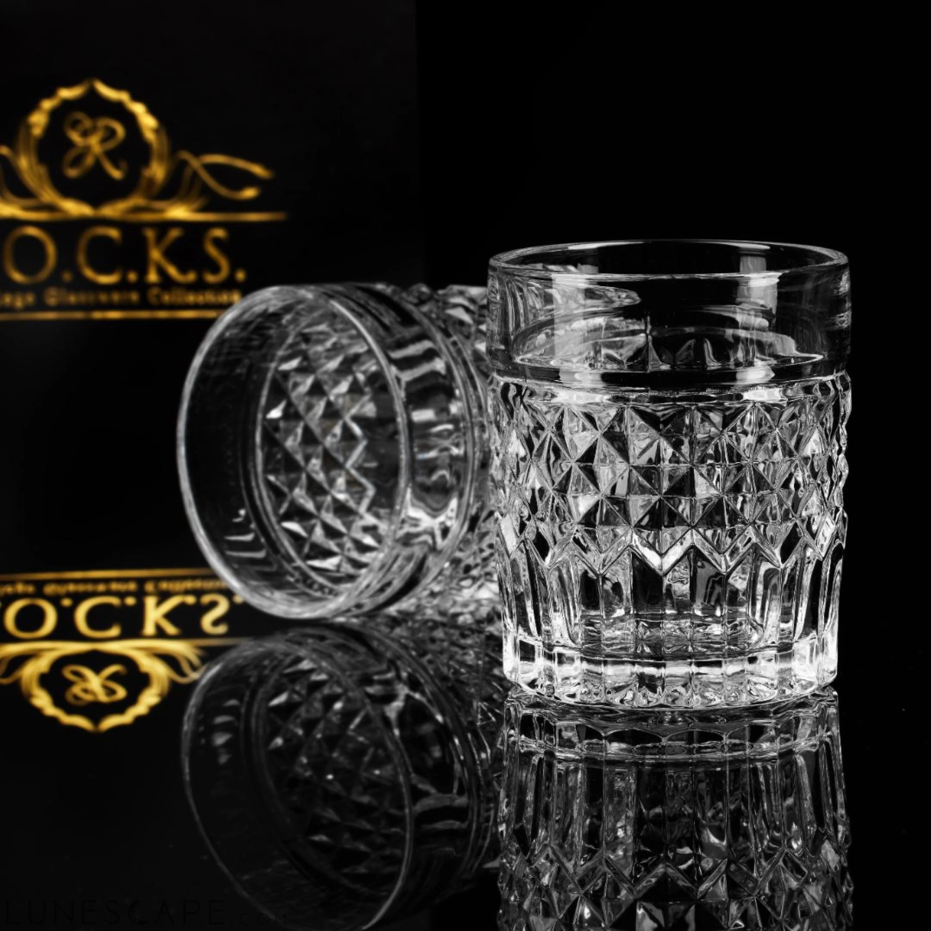 The Privilege Collection - Prestige Glasses LUNESCAPE