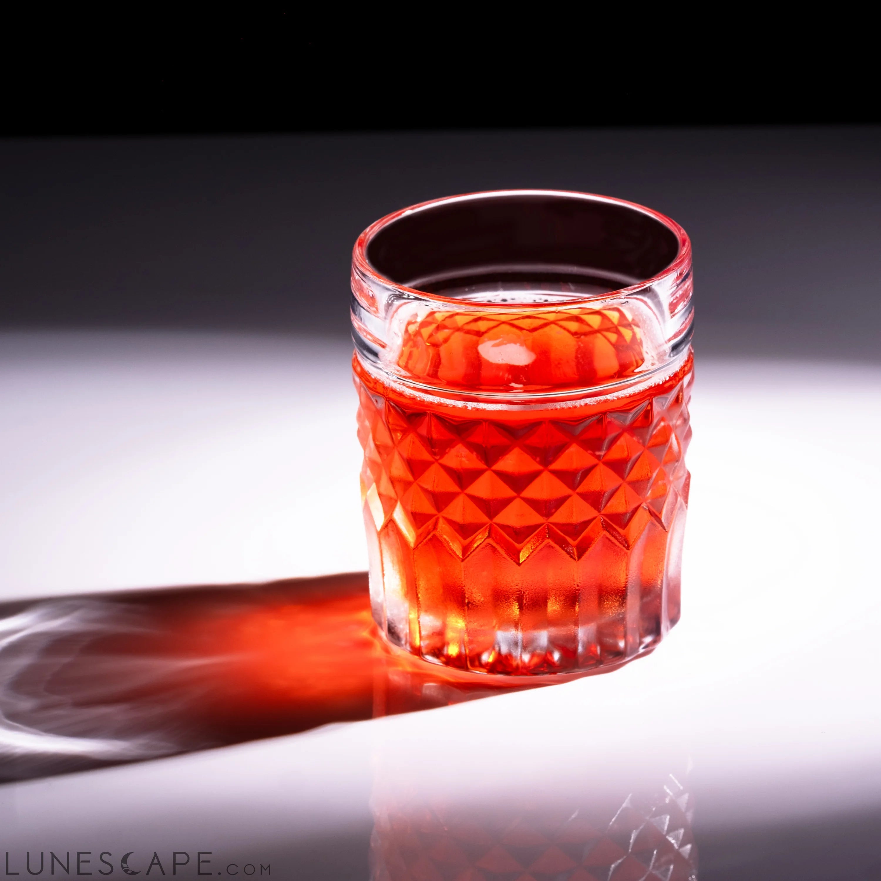 The Privilege Collection - Prestige Glasses LUNESCAPE