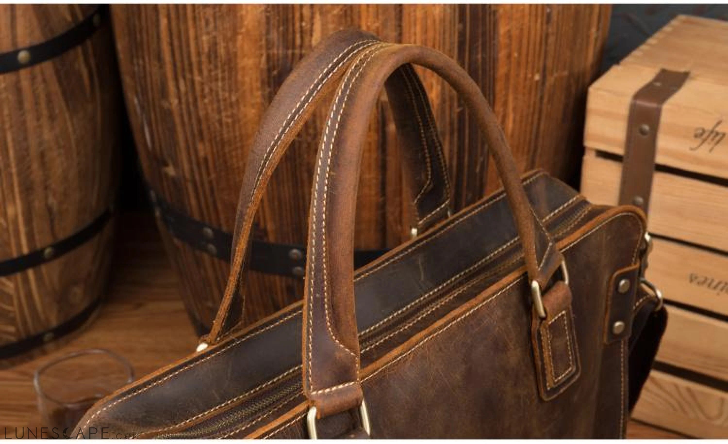 The Viggo Briefcase | Genuine Leather Messenger Bag LUNESCAPE