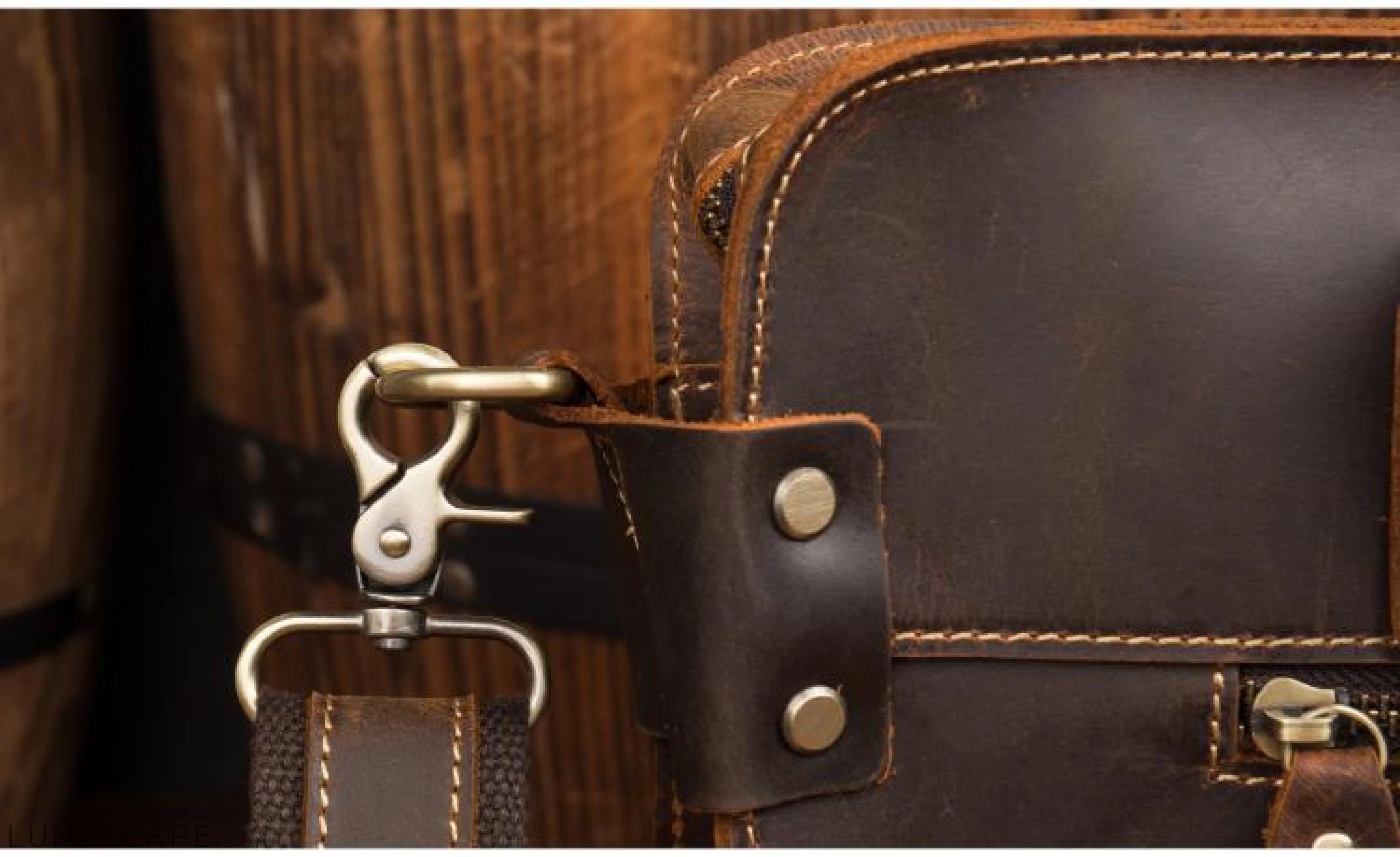 The Viggo Briefcase | Genuine Leather Messenger Bag LUNESCAPE
