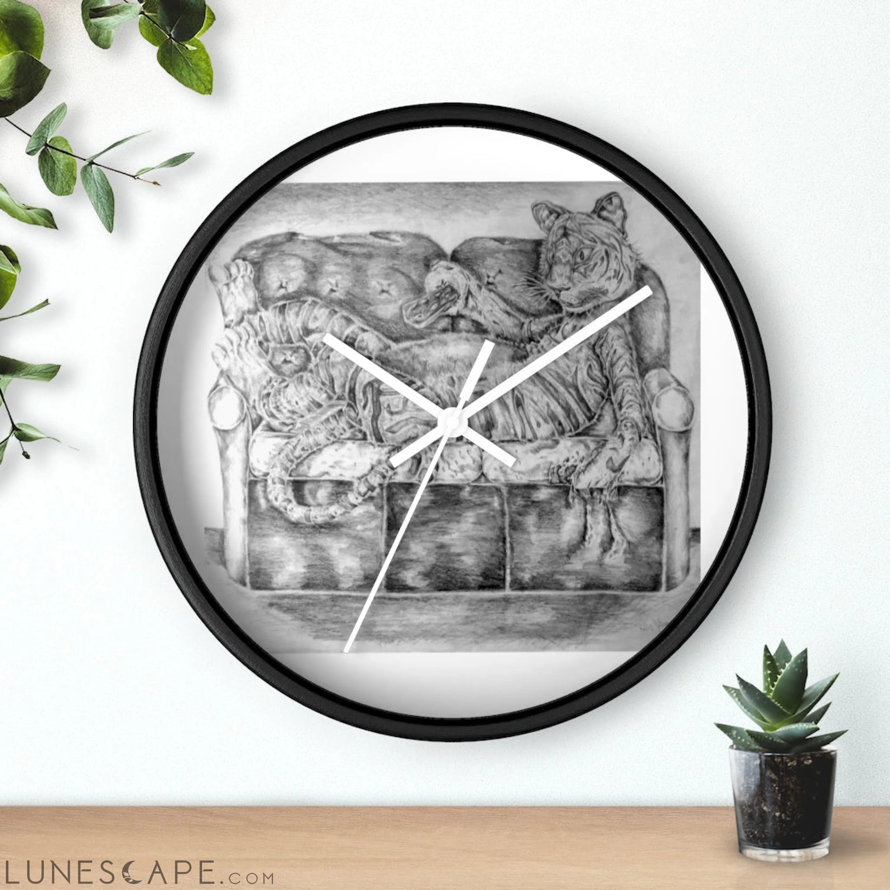 Tiger on a Couch Wall clock LUNESCAPE