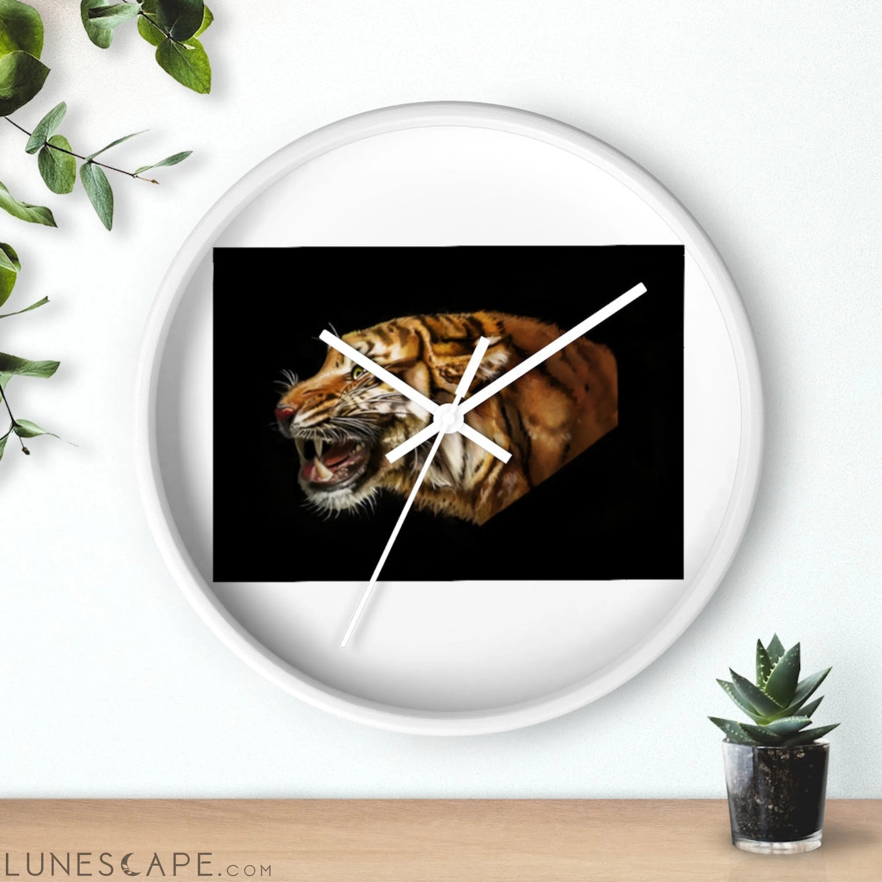 Tiger Wall clock LUNESCAPE