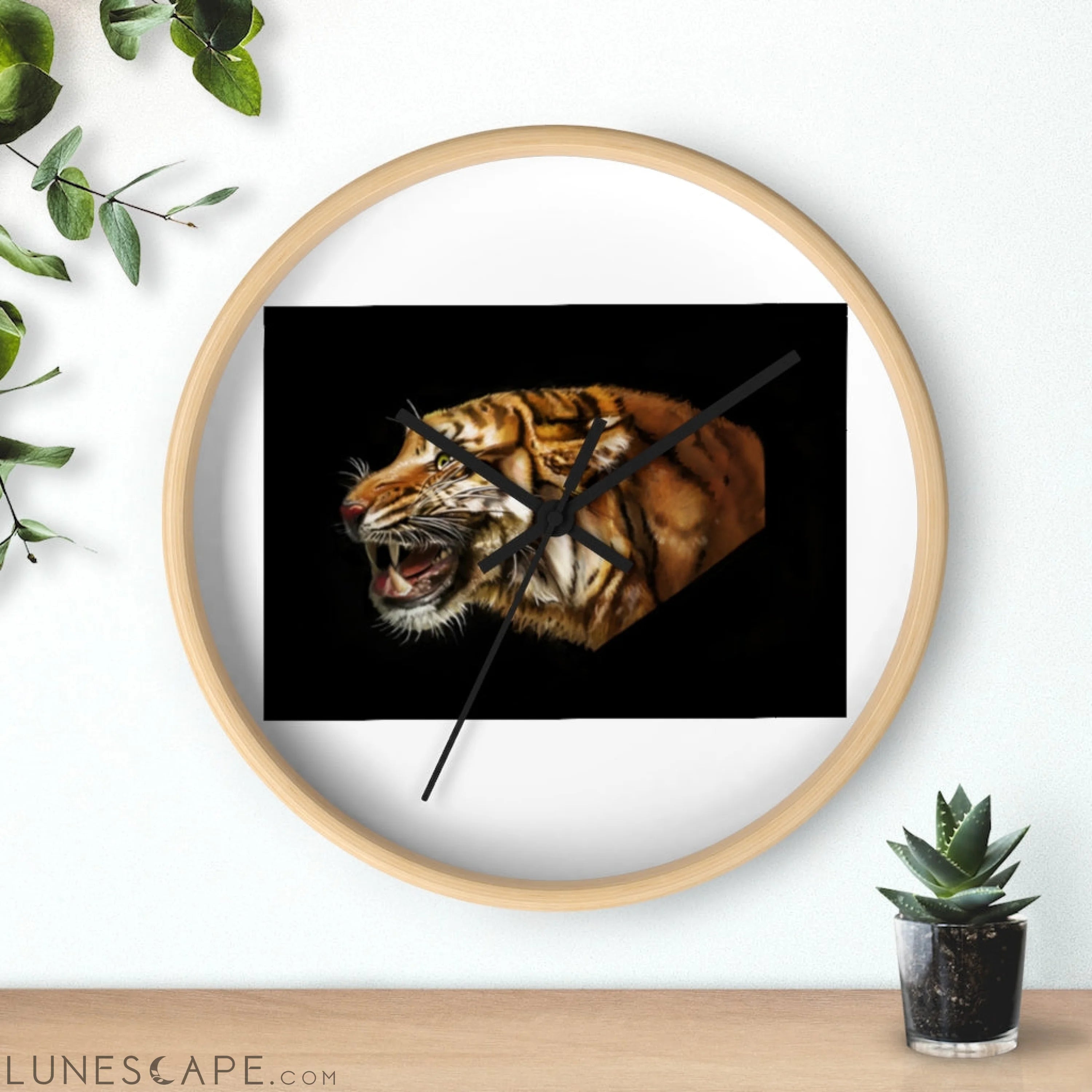 Tiger Wall clock LUNESCAPE