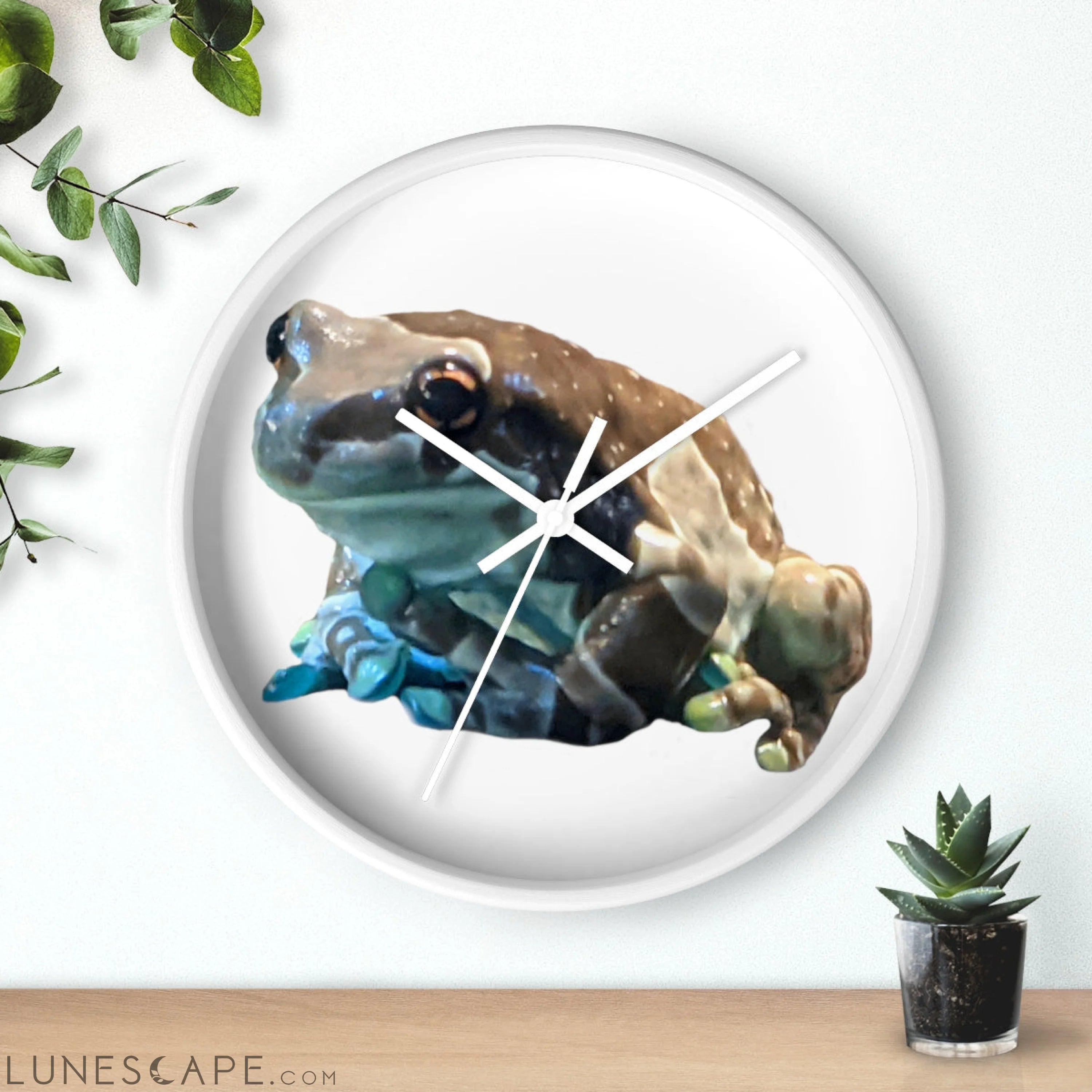 Toad Wall clock LUNESCAPE
