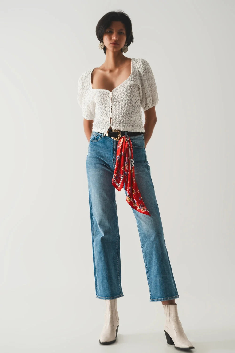 Top With Balloon Sleeves and Hook-And-Eye Closure in White LUNESCAPE