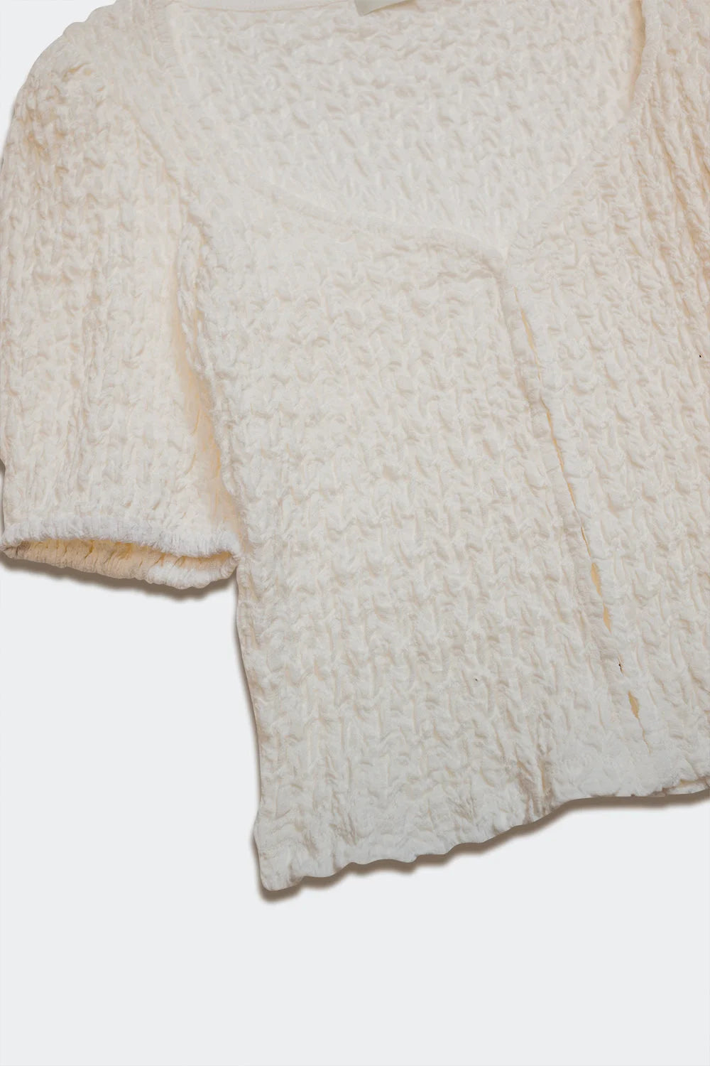 Top With Balloon Sleeves and Hook-And-Eye Closure in White LUNESCAPE