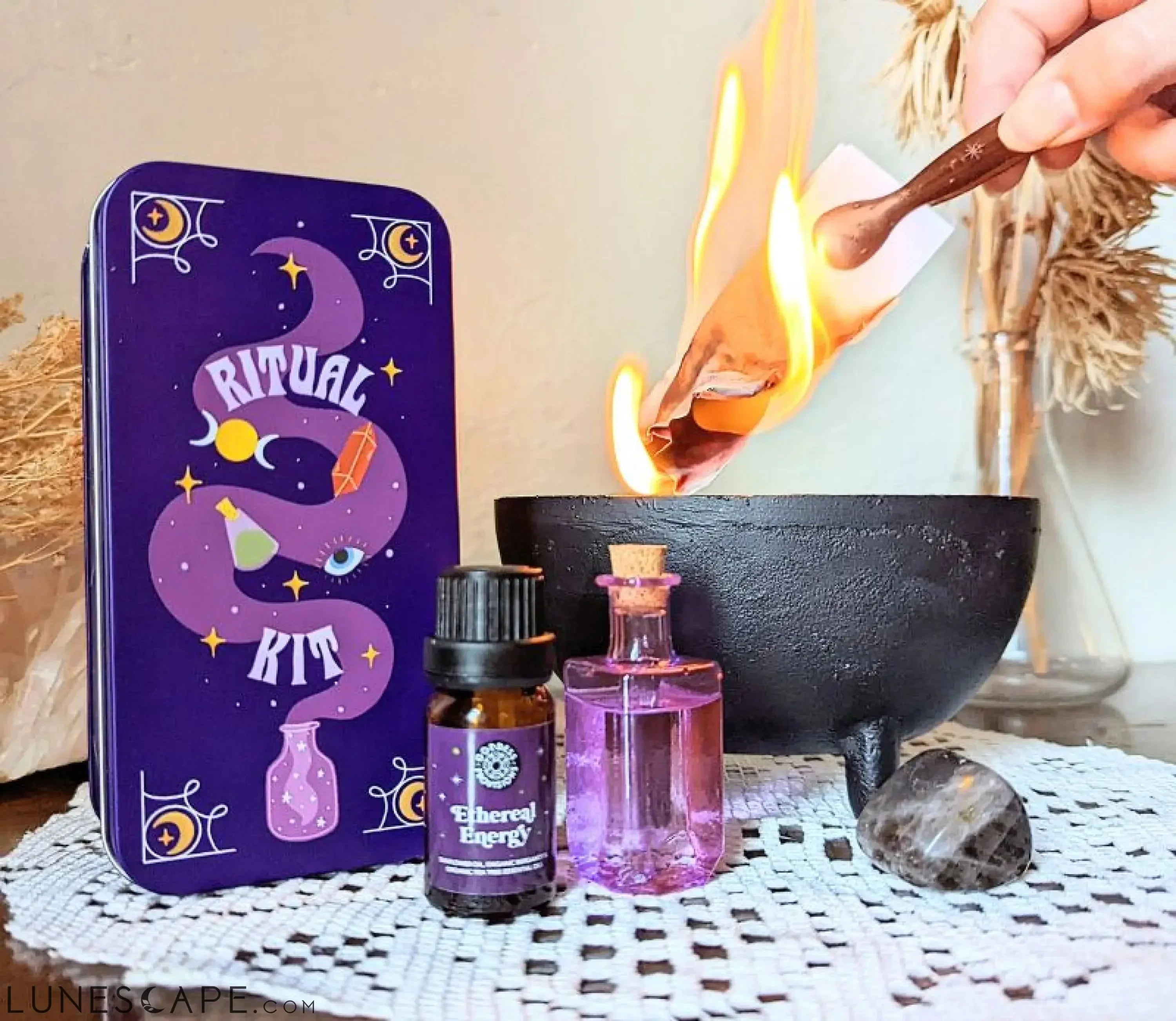 Travel Essential Oils Ritual Kit LUNESCAPE