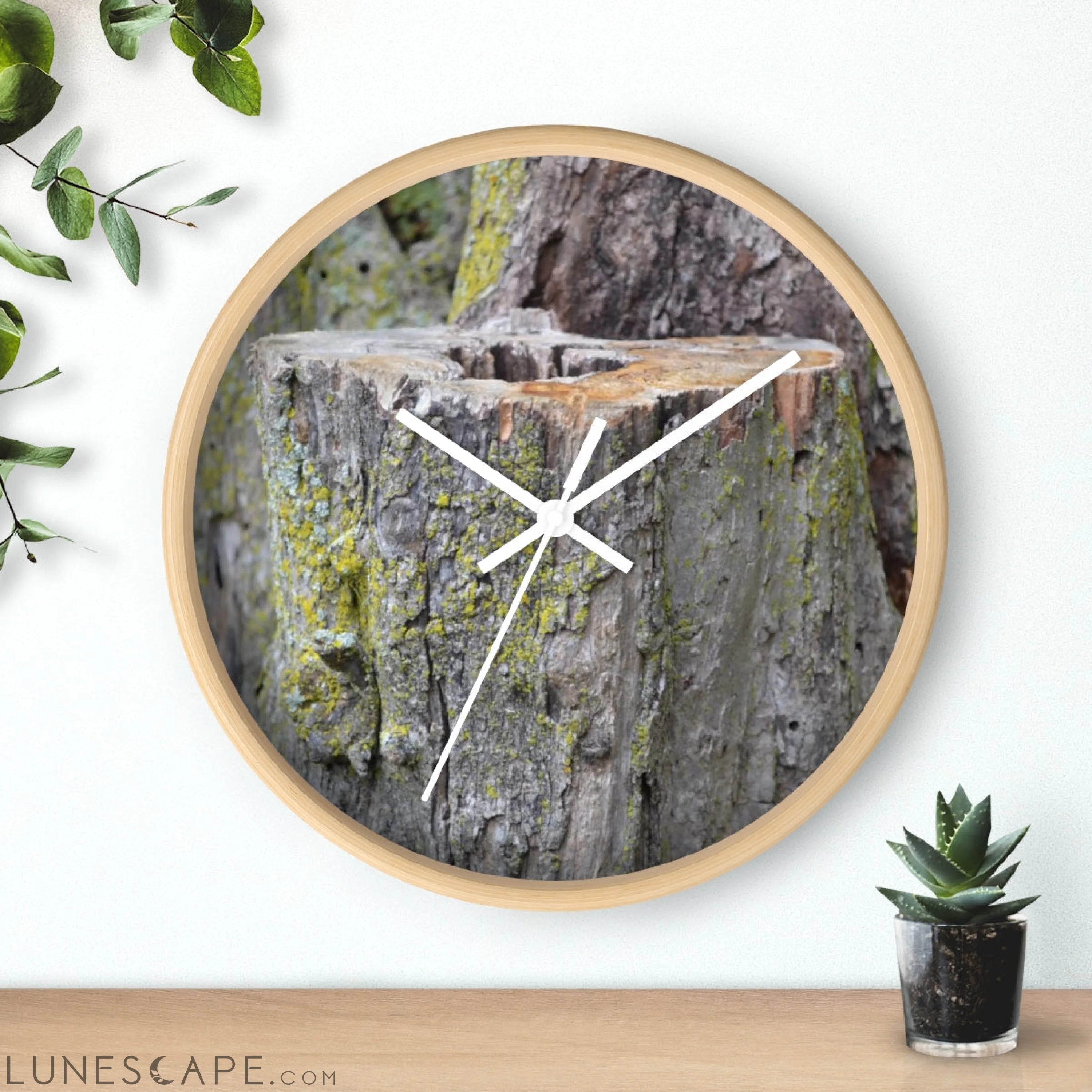 Tree Stump Wall clock LUNESCAPE