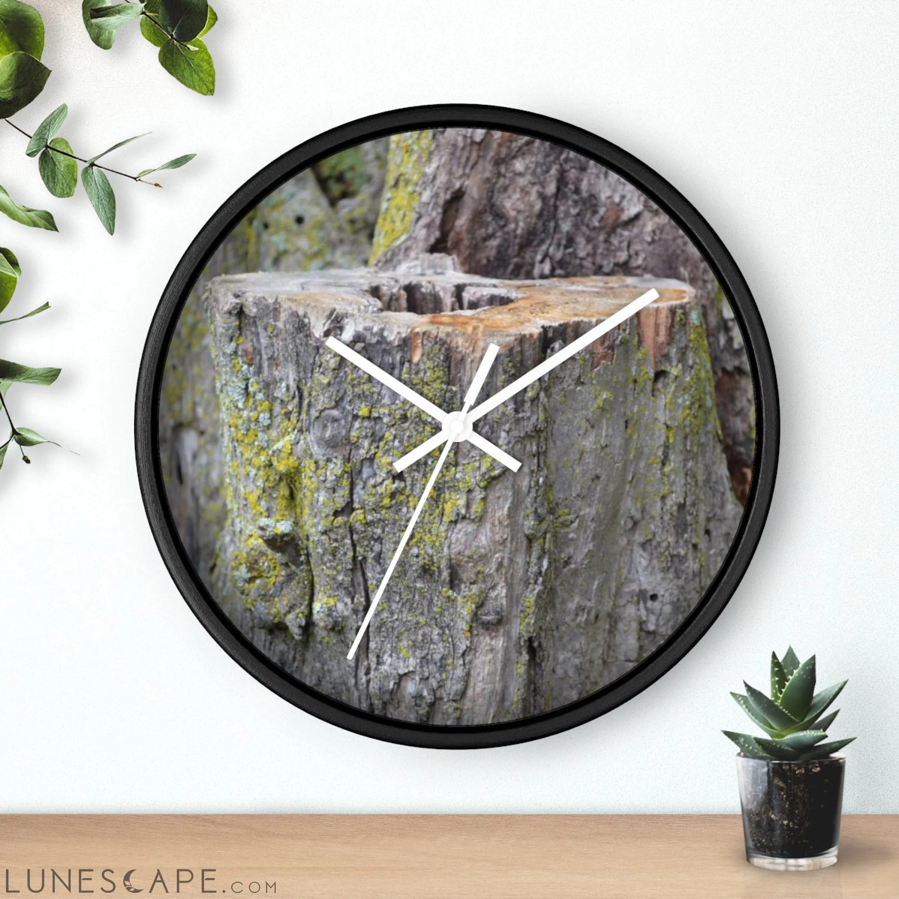 Tree Stump Wall clock LUNESCAPE