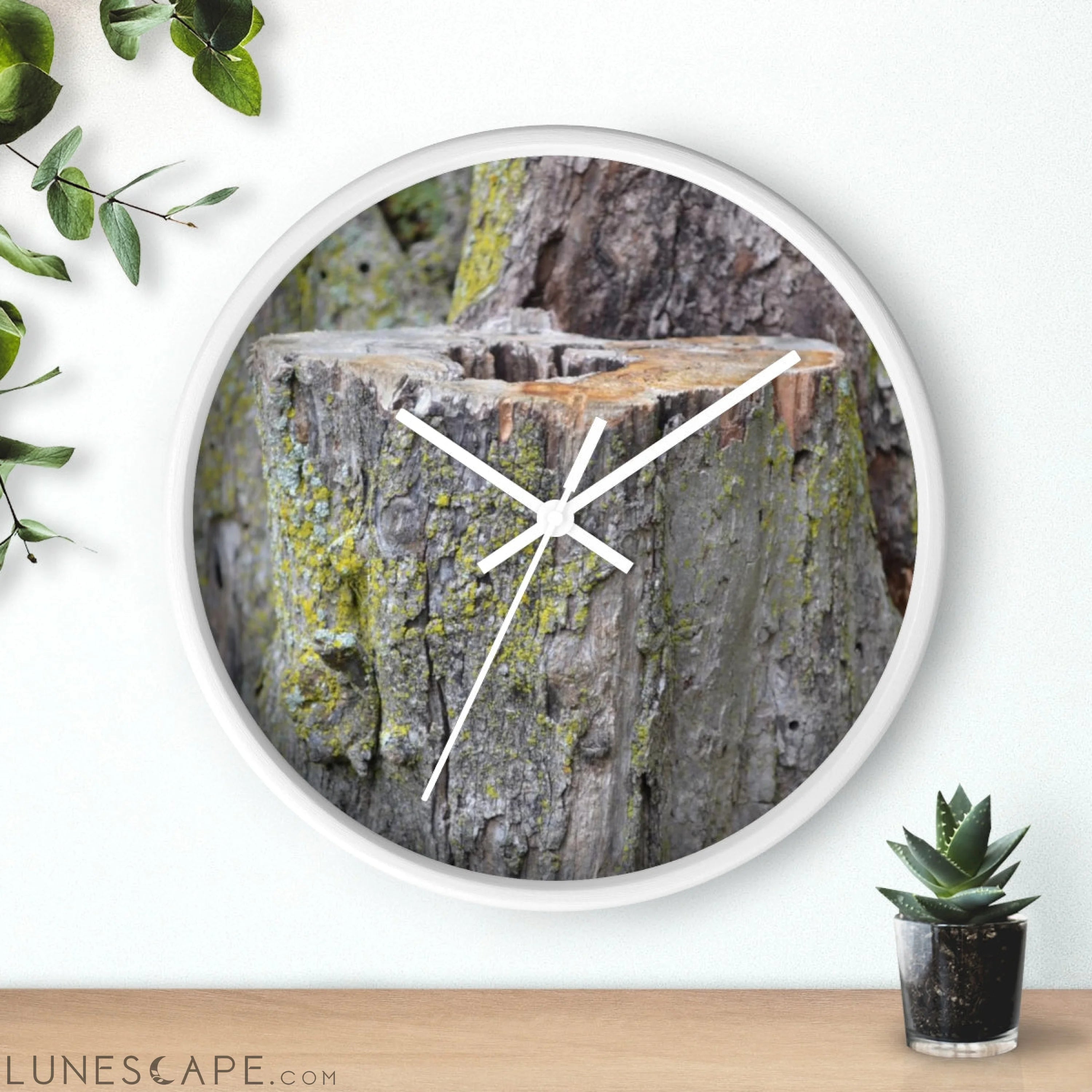 Tree Stump Wall clock LUNESCAPE