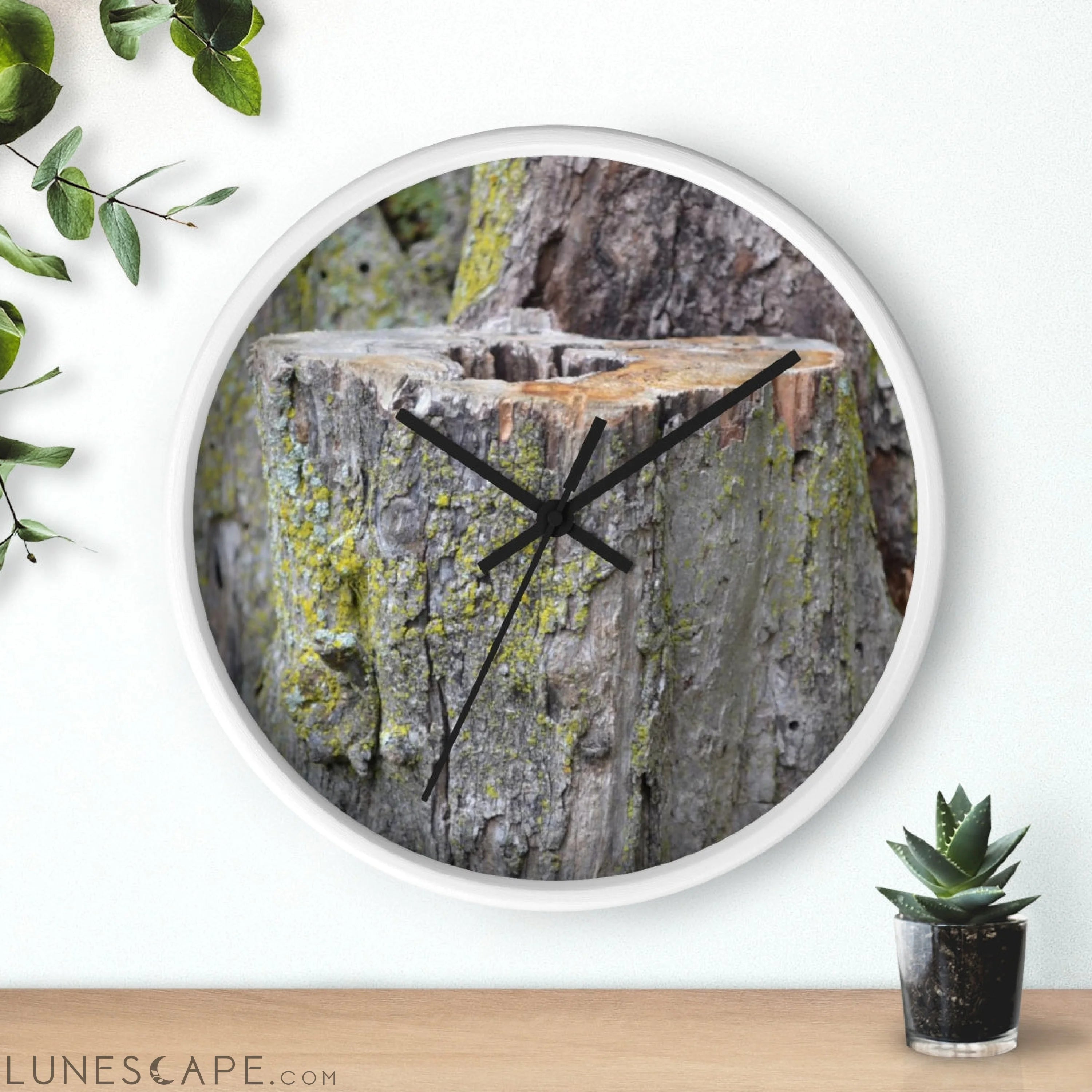 Tree Stump Wall clock LUNESCAPE
