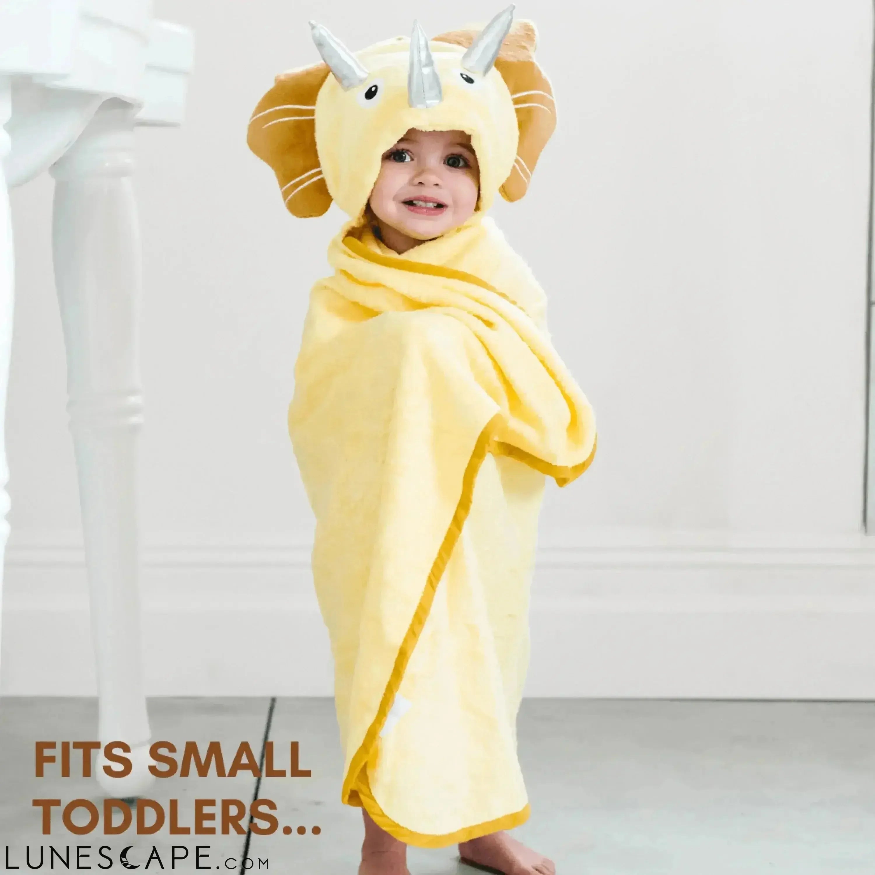 Triceratops Hooded Bamboo Towel LUNESCAPE