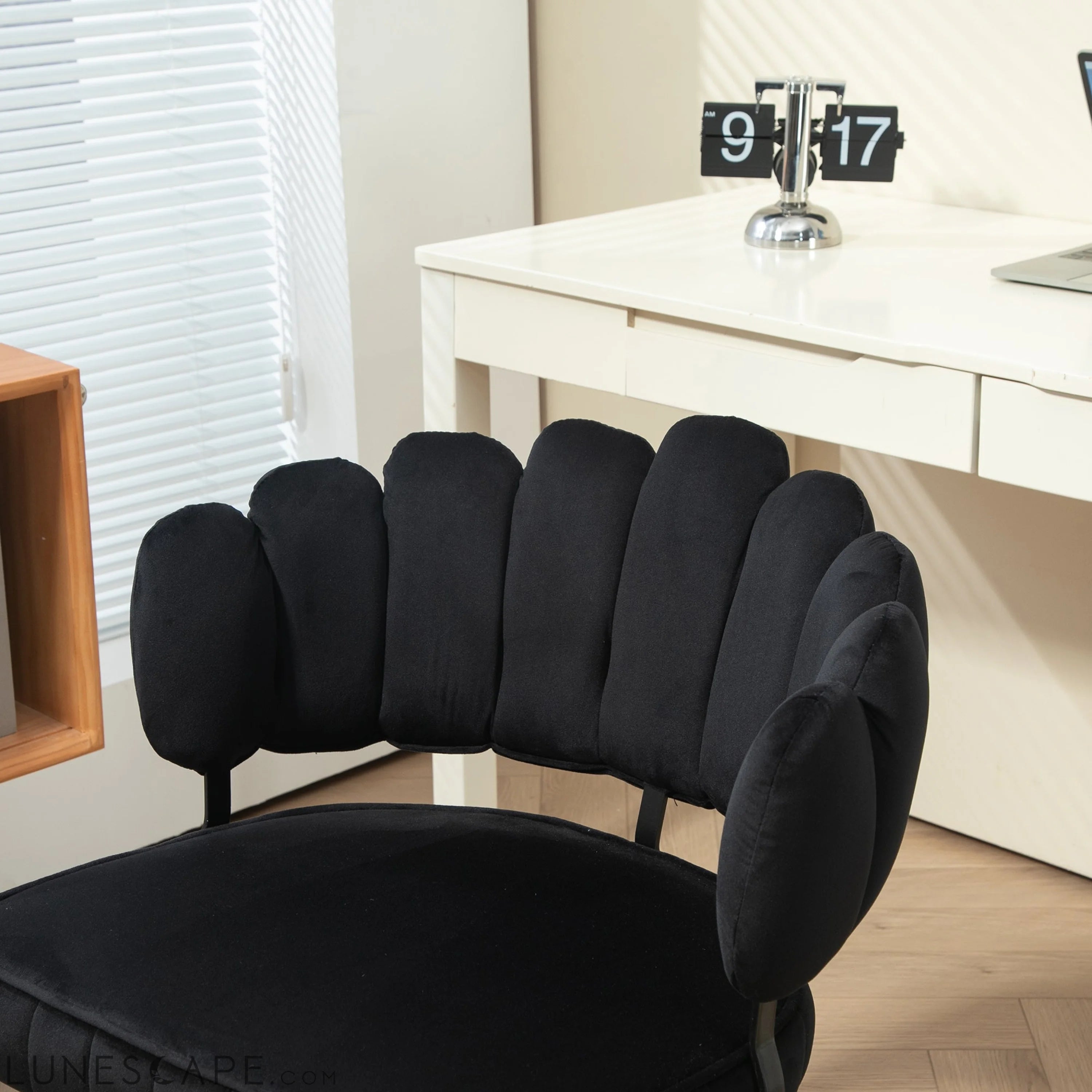 Velvet Home Office Desk Chair, Modern Cute Computer Chair, Wheels LUNESCAPE