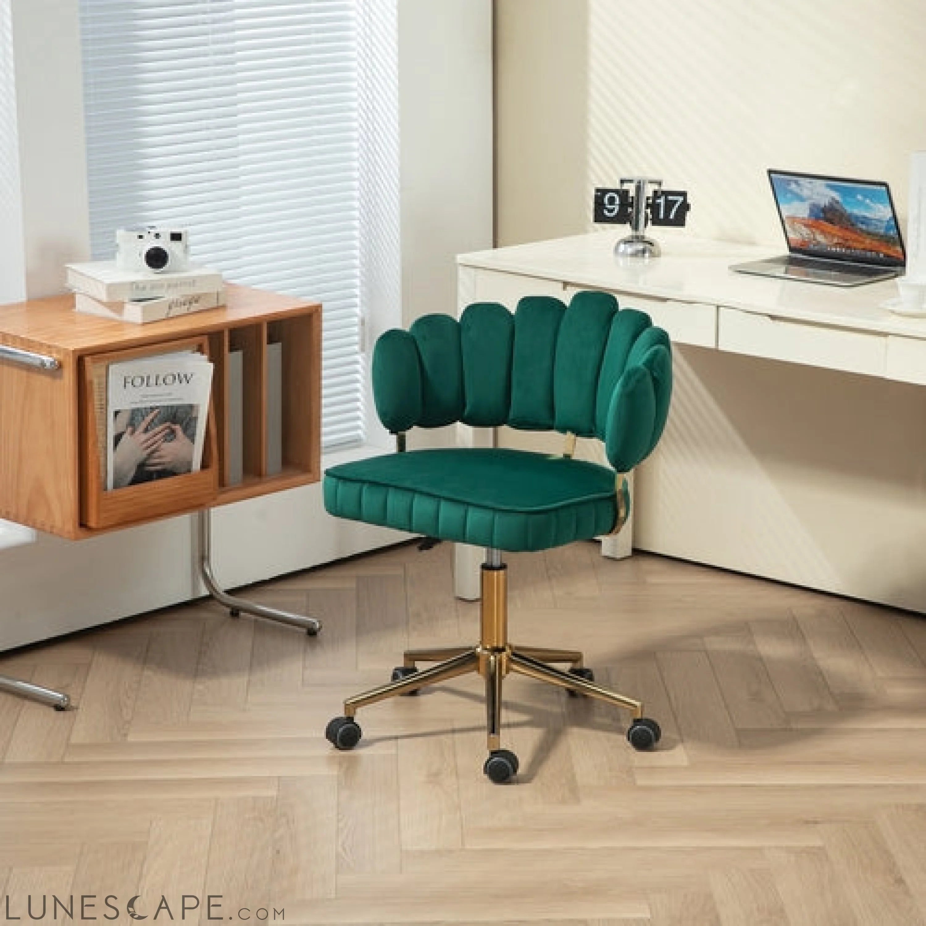 Velvet Home Office Desk Chair, Modern Cute Computer Chair, Wheels LUNESCAPE