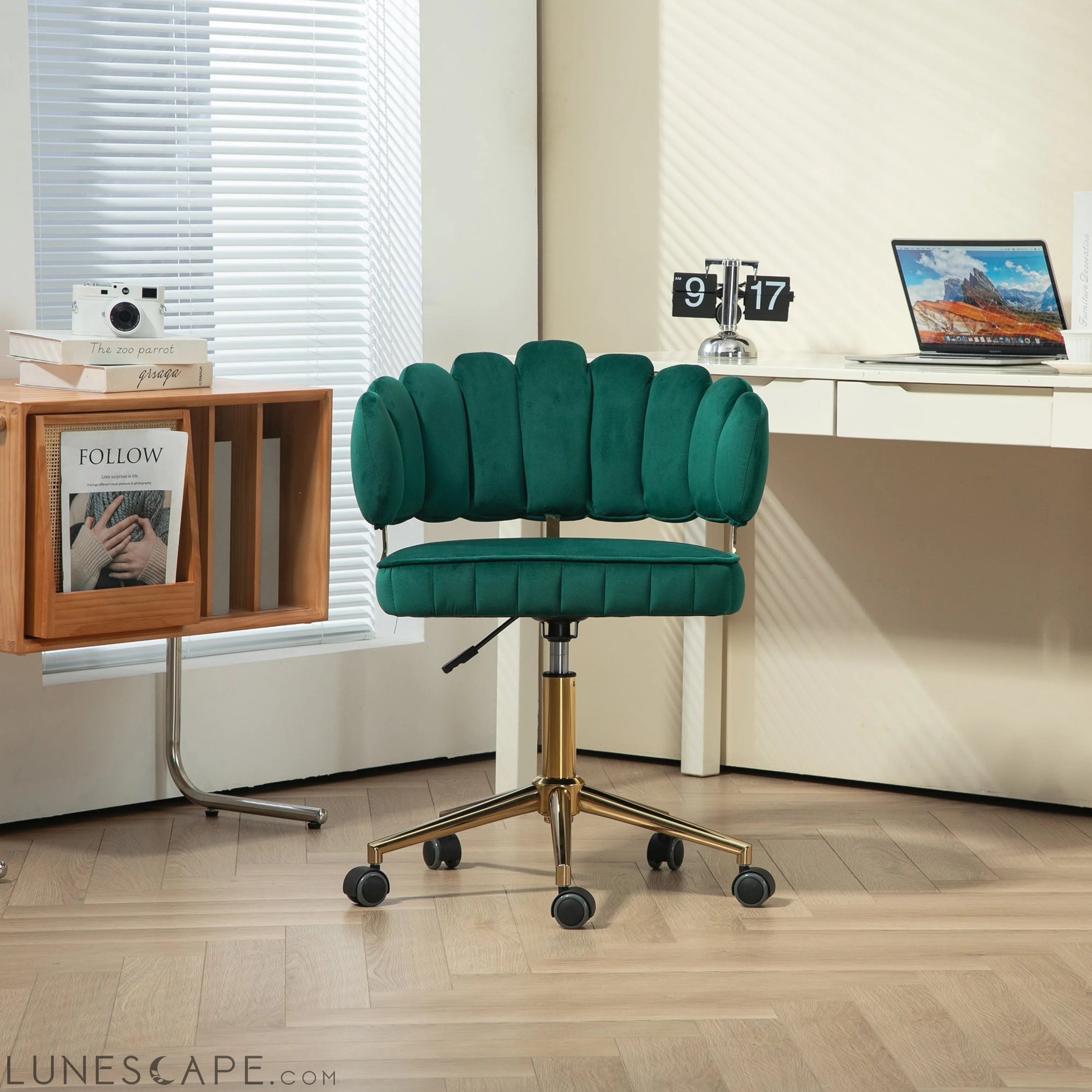 Velvet Home Office Desk Chair, Modern Cute Computer Chair, Wheels LUNESCAPE