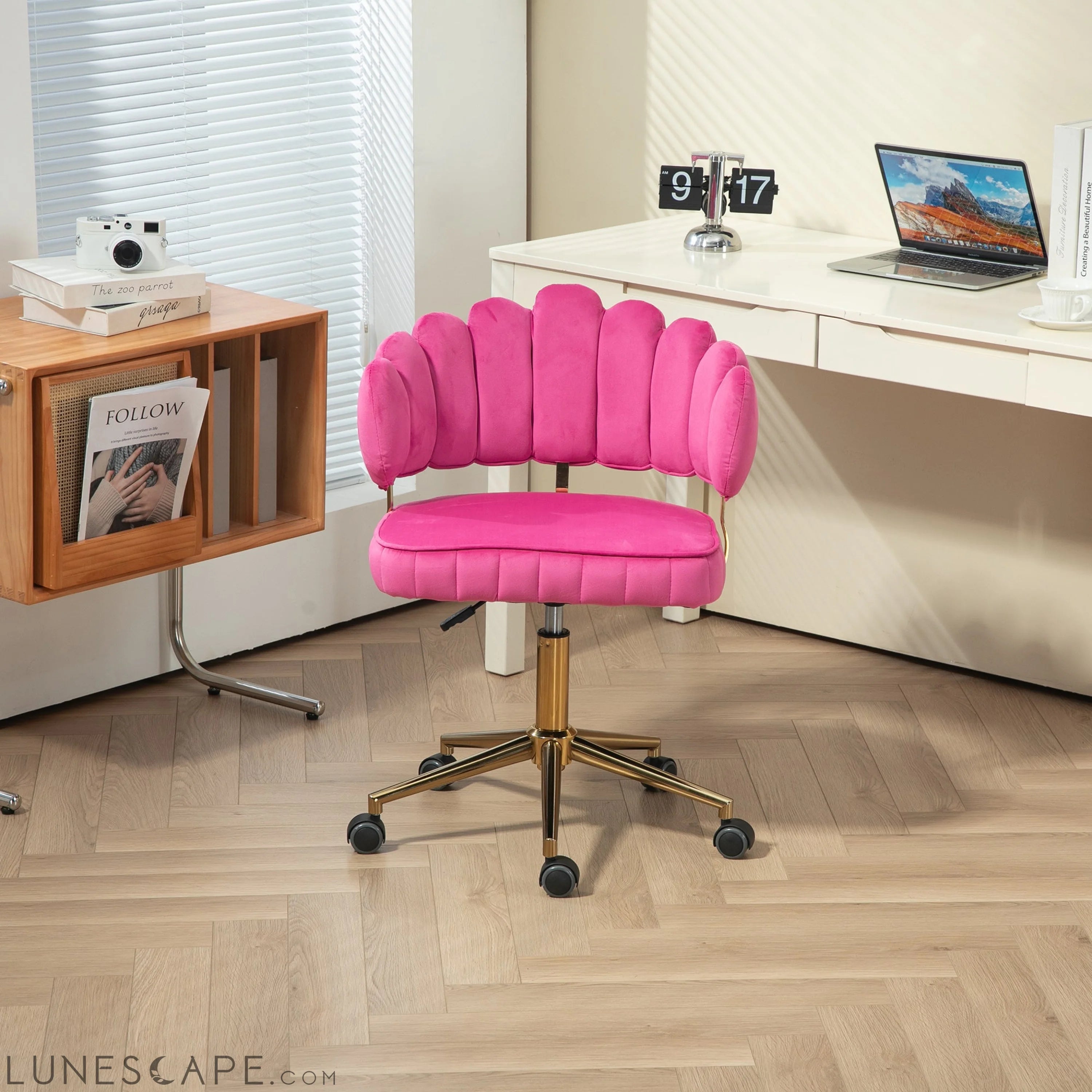 Velvet Home Office Desk Chair, Modern Cute Computer Chair, Wheels LUNESCAPE
