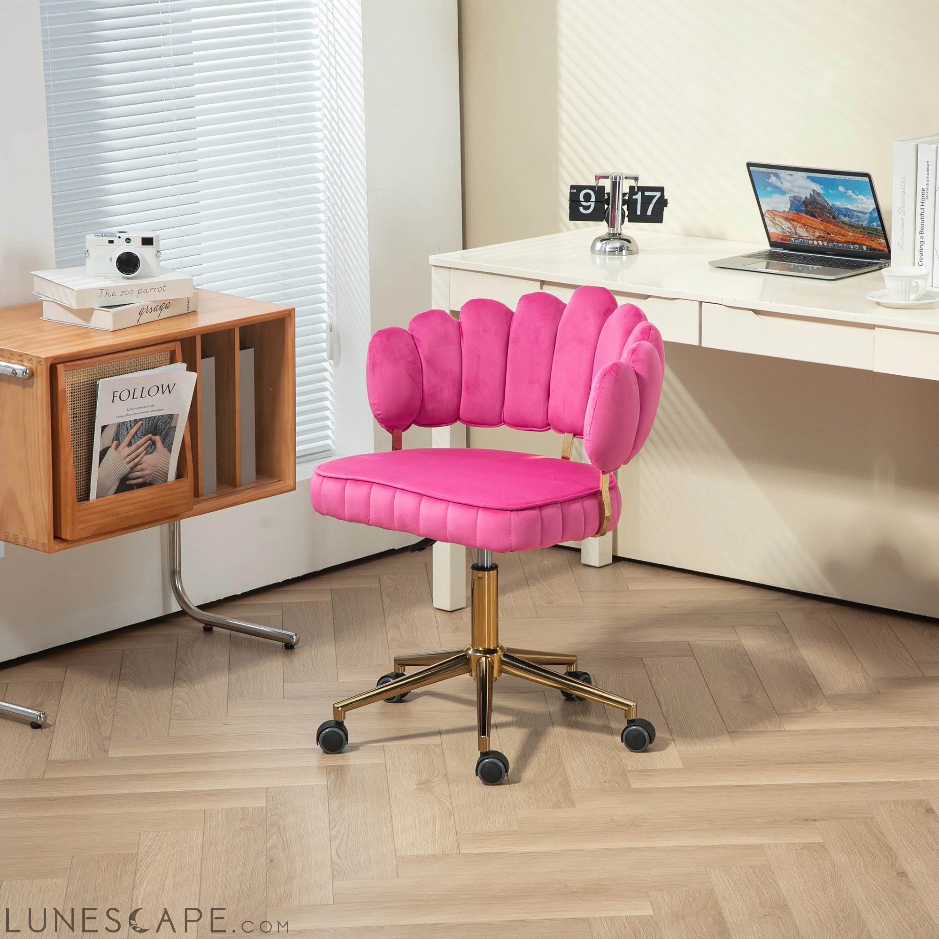 Velvet Home Office Desk Chair, Modern Cute Computer Chair, Wheels LUNESCAPE