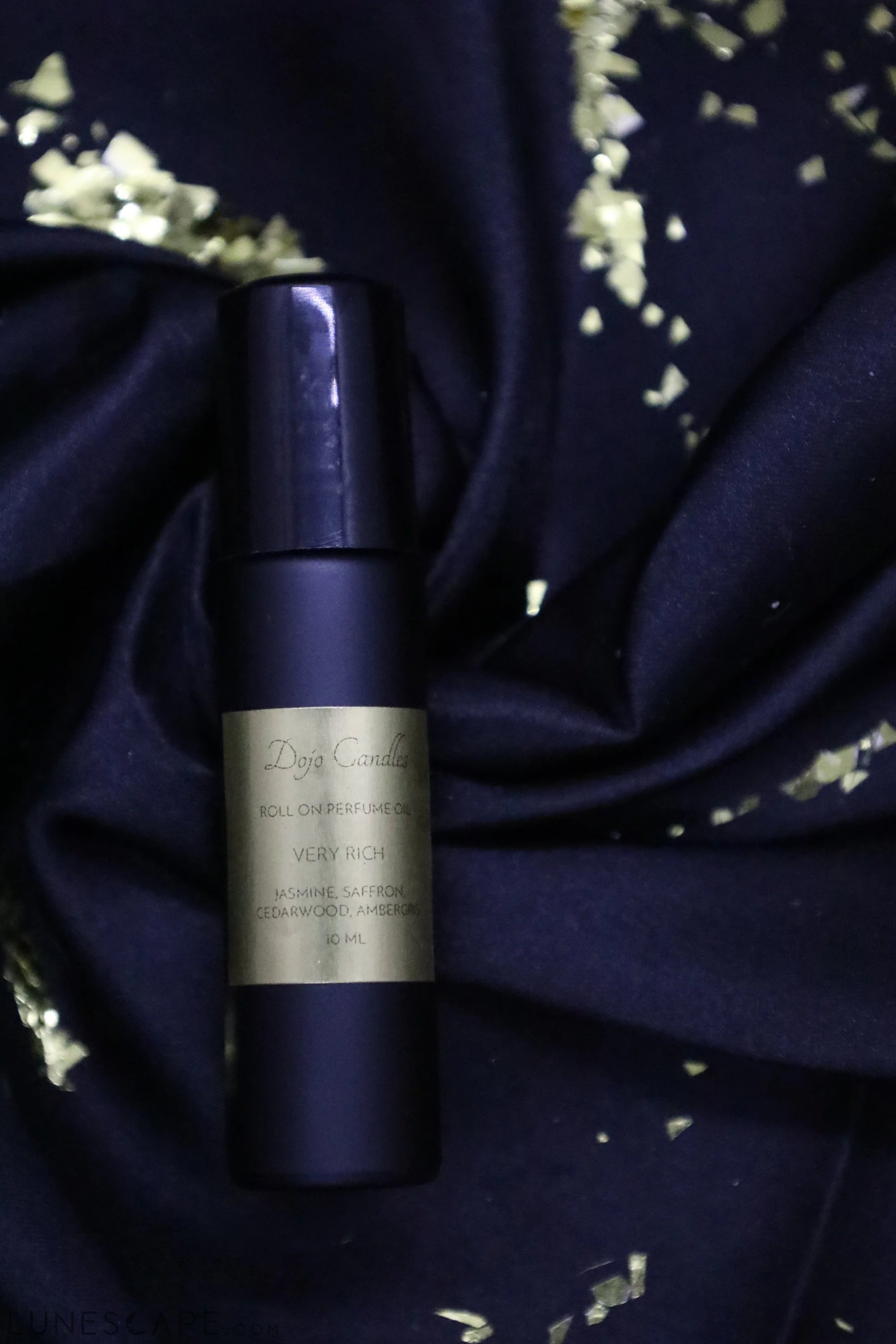 Very Rich Luxury Roll on Oil LUNESCAPE