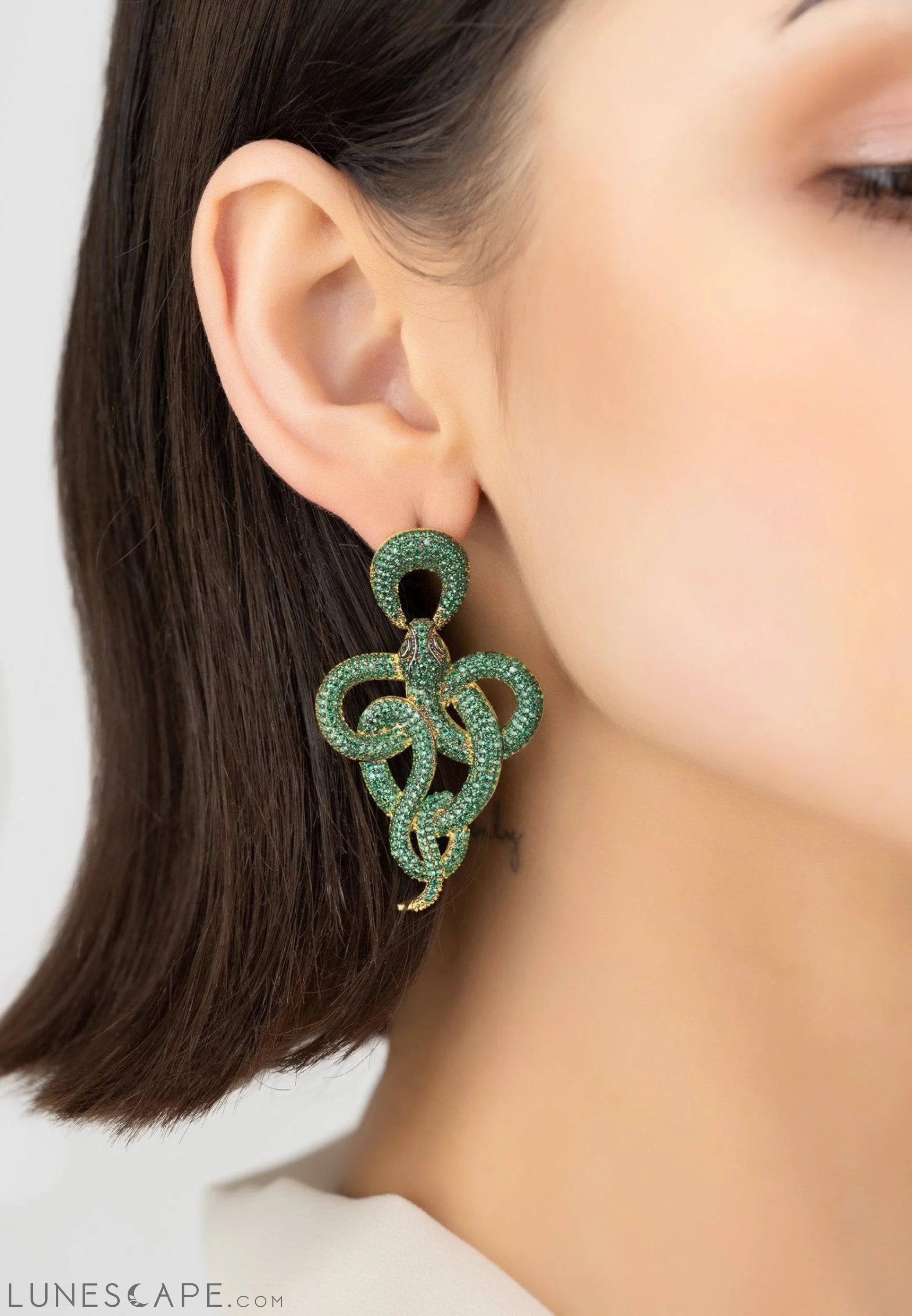 Viper Snake Drop Earrings Gold Emerald LUNESCAPE