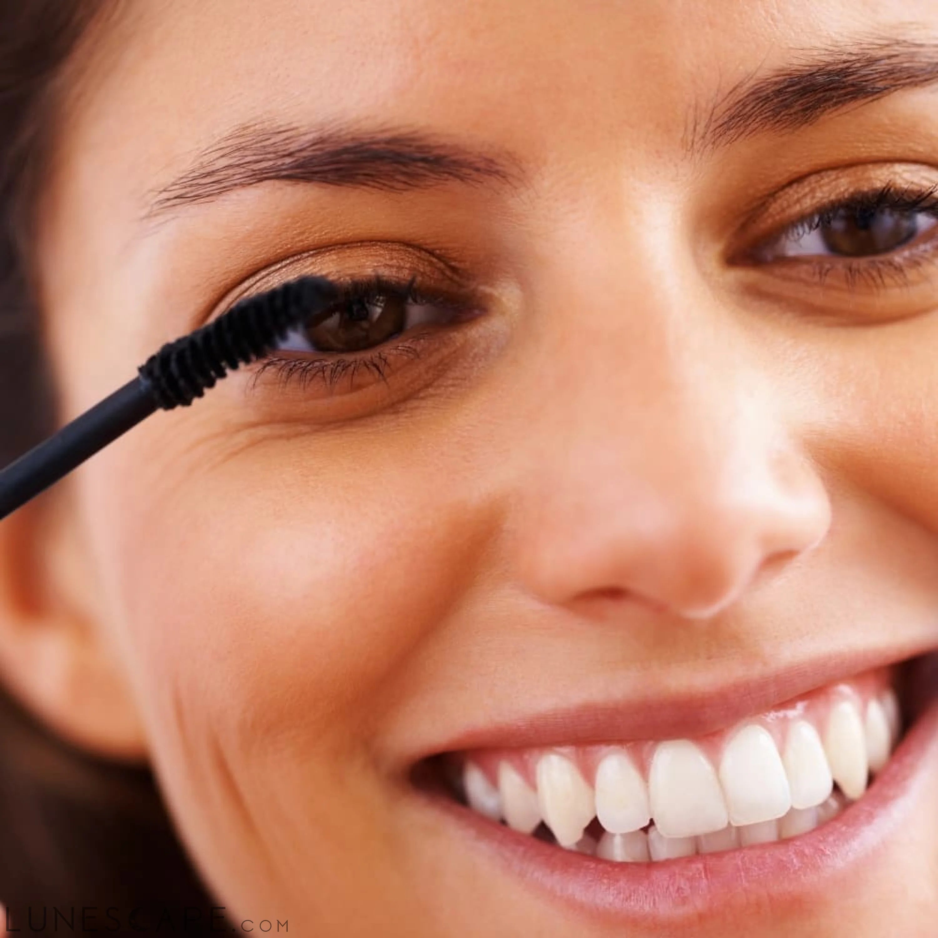 Volume Mascara LUNESCAPE