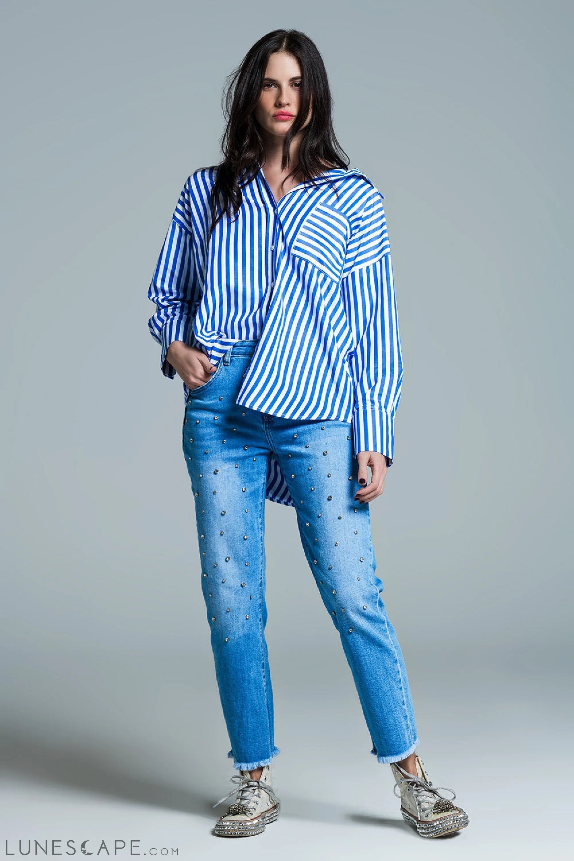 White Oversized Blouse With Vertical Stripes in Blue and Chest Pocket LUNESCAPE