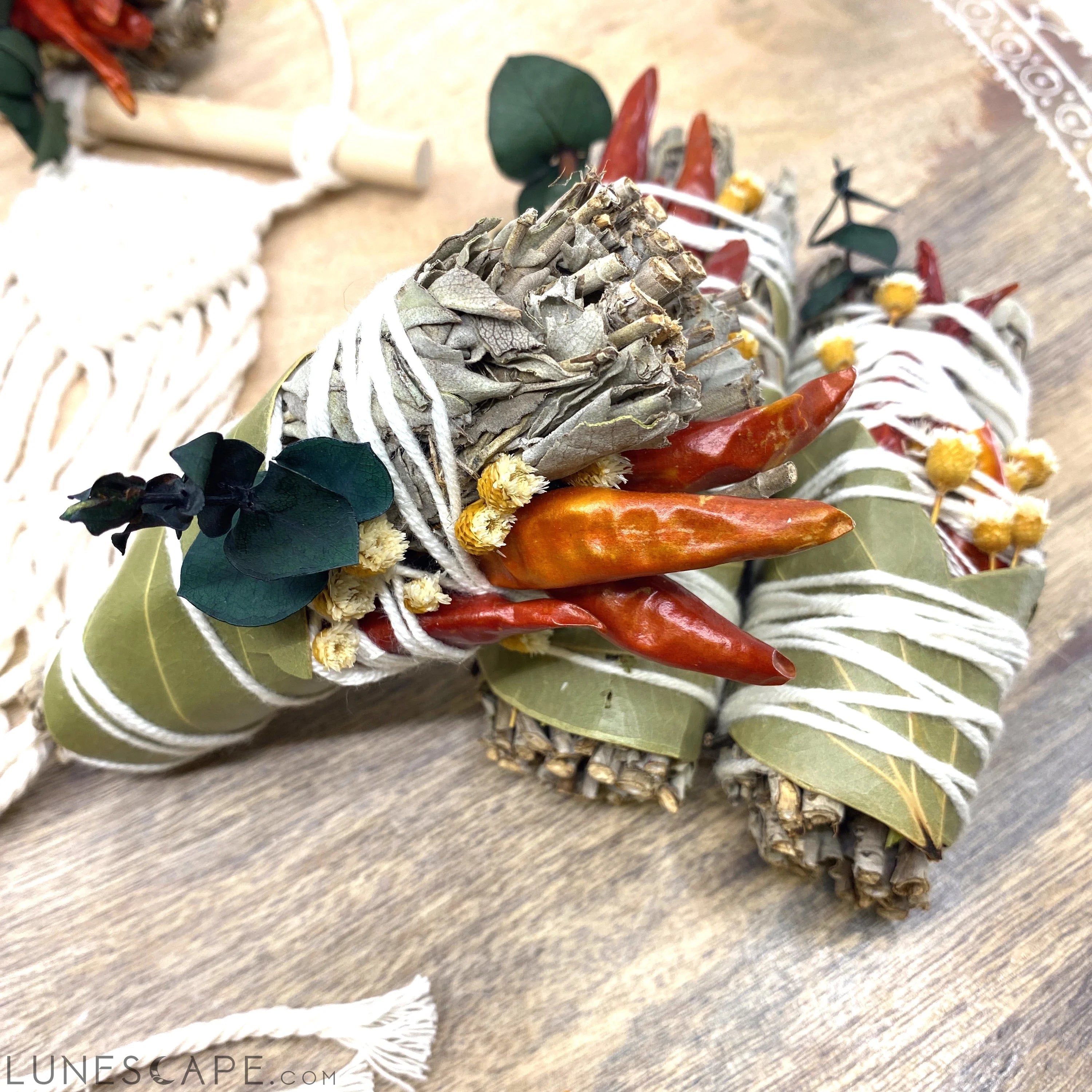 White Sage & Copal Smudge Stick with Red Chili Peppers, Bay Leaves, 4 LUNESCAPE