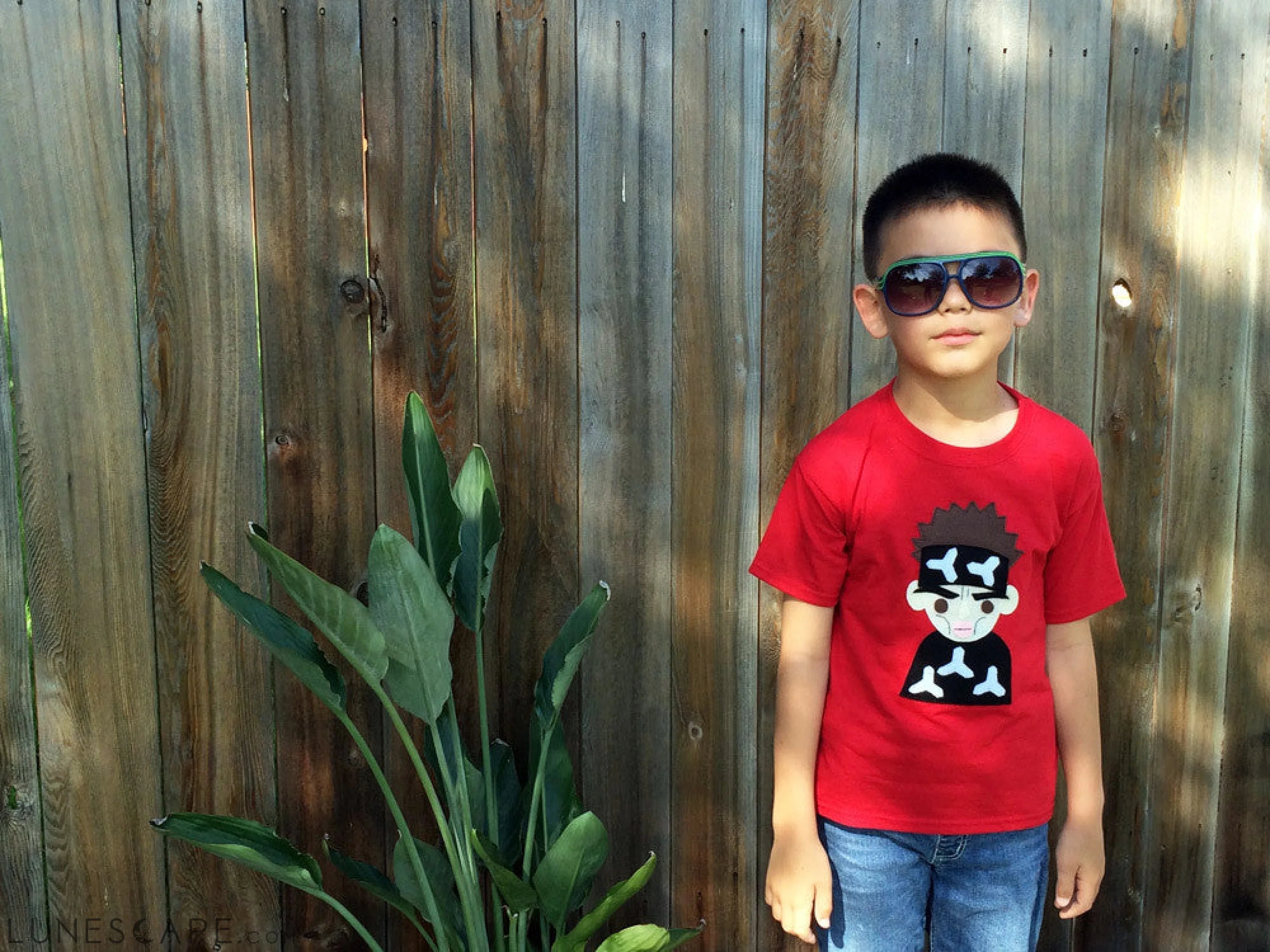 Who's the Supermodel!? - Kids Shirt - Children's Clothing Gift LUNESCAPE