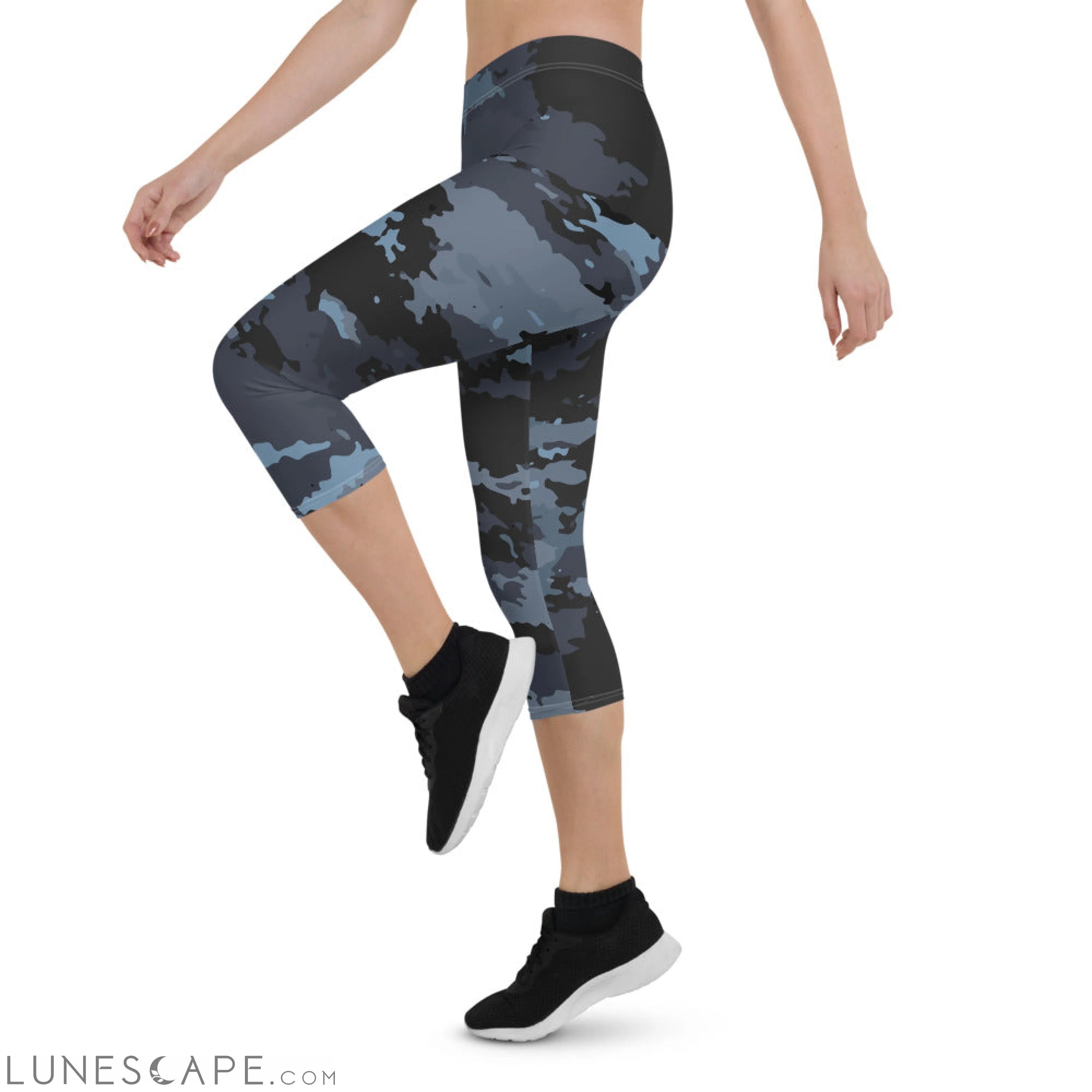 Women's CoastFlex Coast Camo Capri Leggings LUNESCAPE