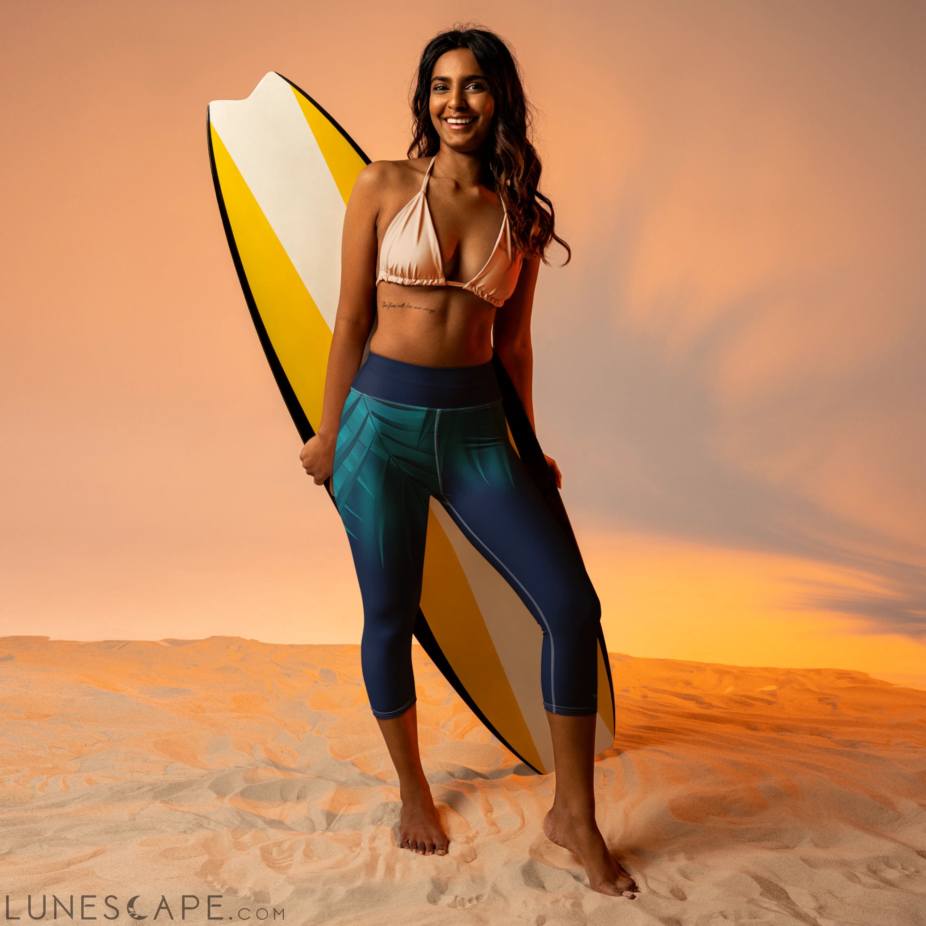 Women's CoastFlex Sport Coastie Capri Leggings LUNESCAPE
