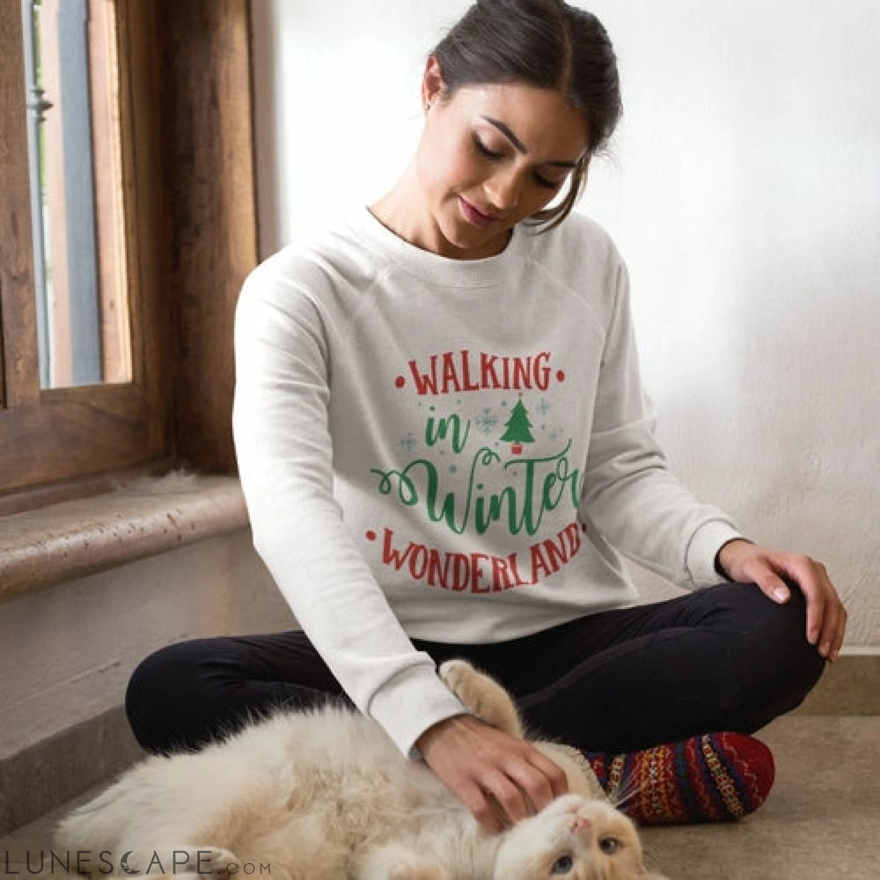 Womens Winter Wonderland Sweatshirt LUNESCAPE