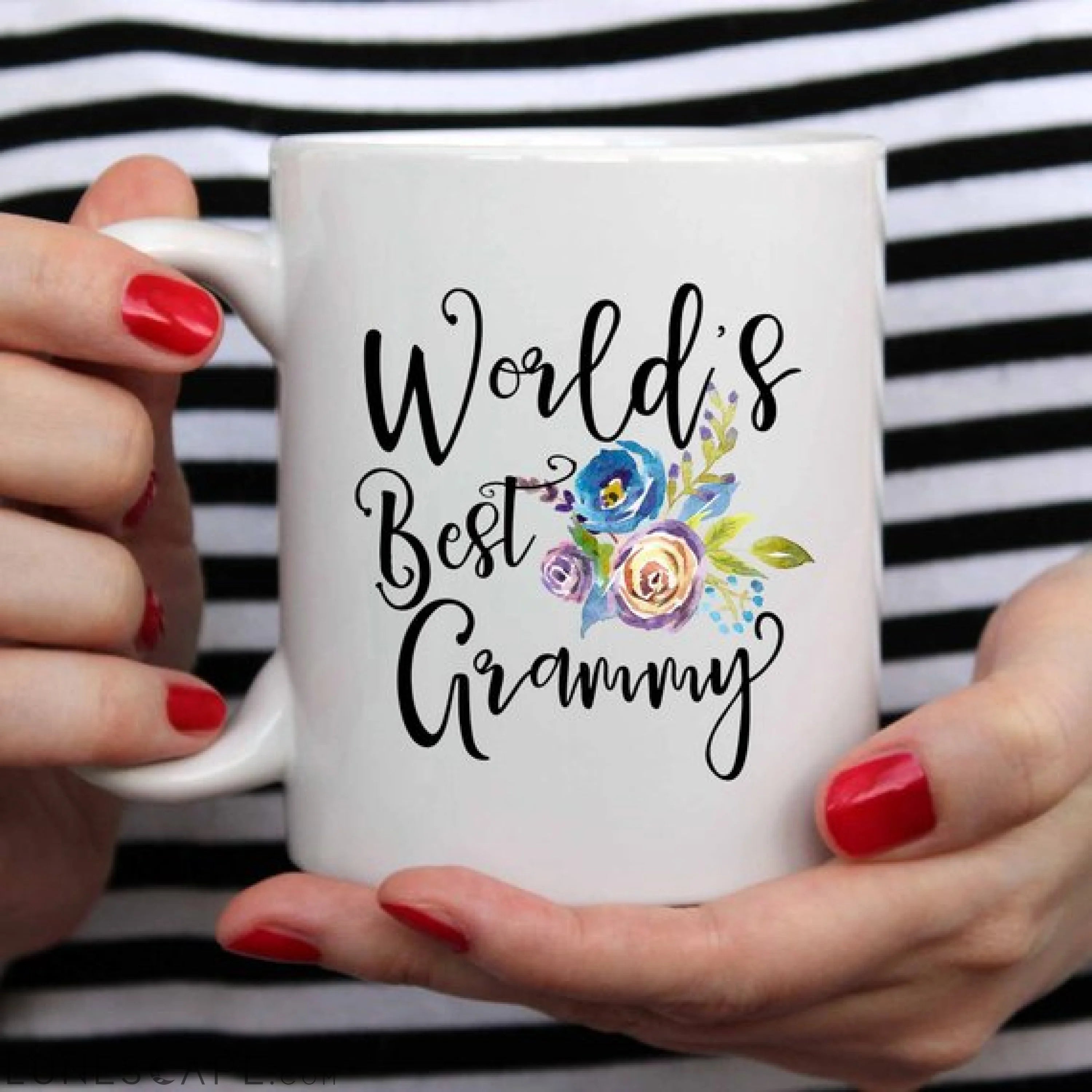 Worlds Best Grammy, Grammy Mug, Gifts for Grammy, LUNESCAPE