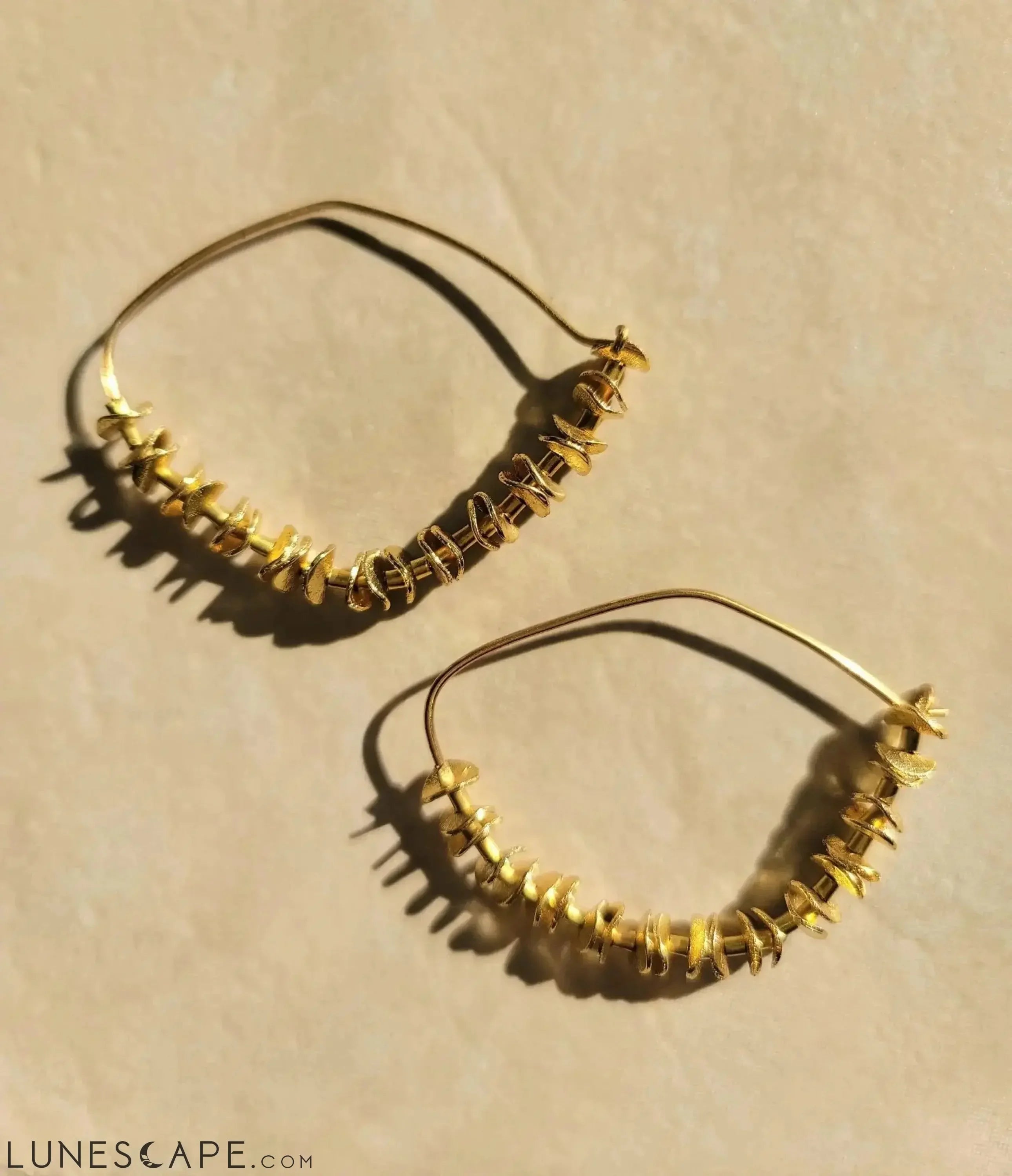 Xali Slider Hoops LUNESCAPE