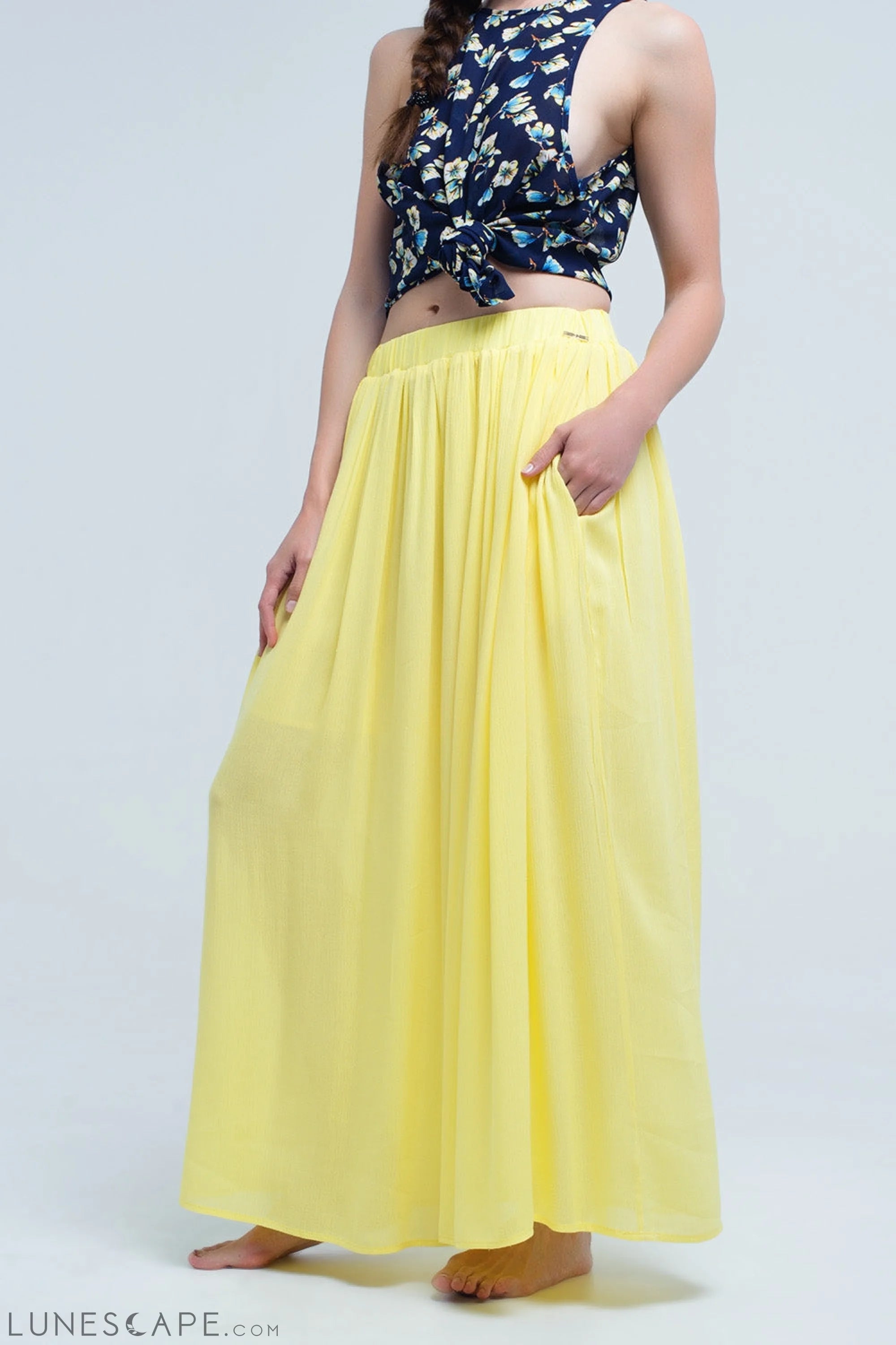 Yellow Maxi Skirt With Pockets LUNESCAPE