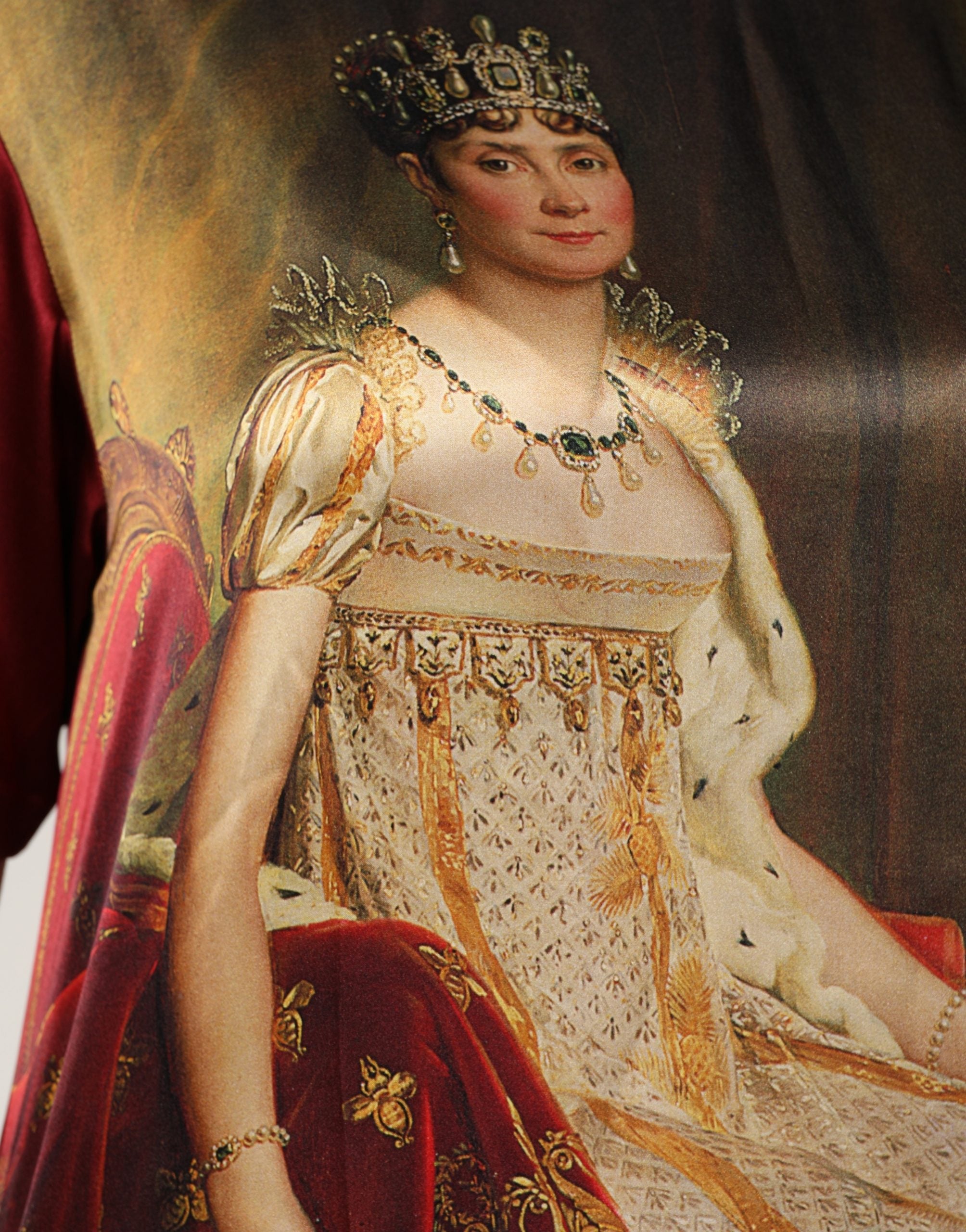 Dolce & Gabbana Maroon Royal Crown Dress Queen Painting Silk  T-shirt