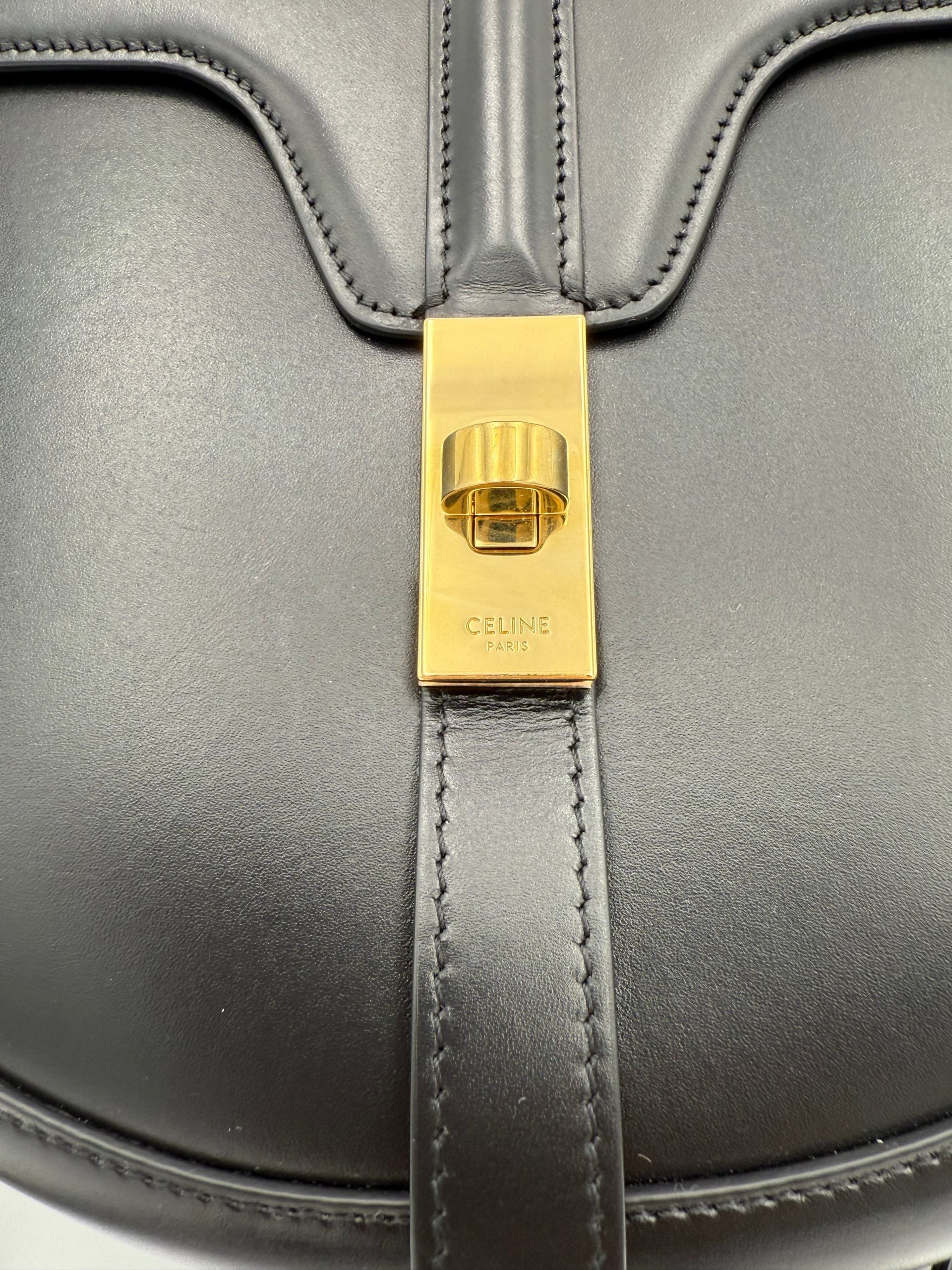 Celine CELINE Sac 16 Besace Black Large Bag