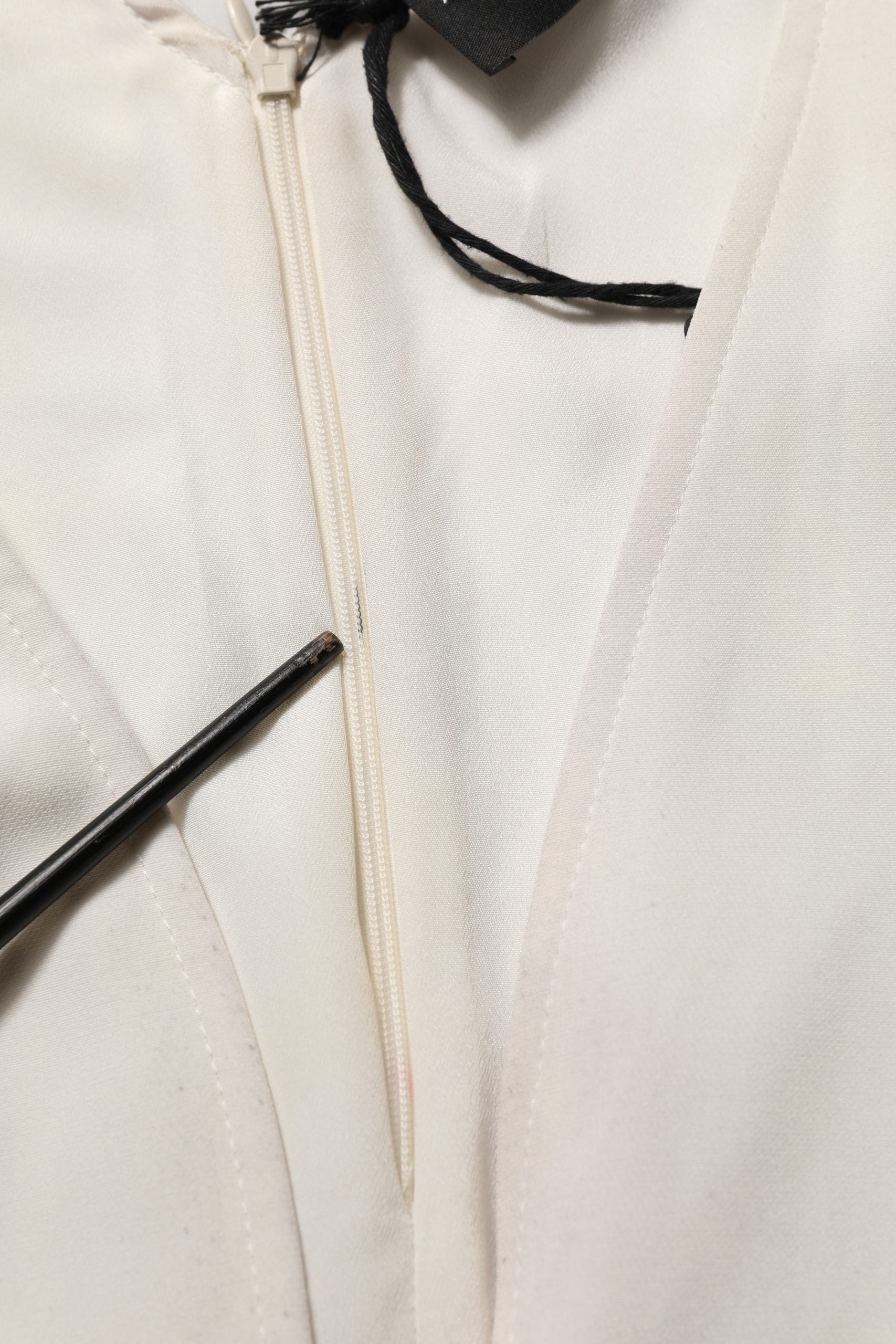 Atos Lombardini White Black Plunging Neck Sleeveless Bodysuit Dress