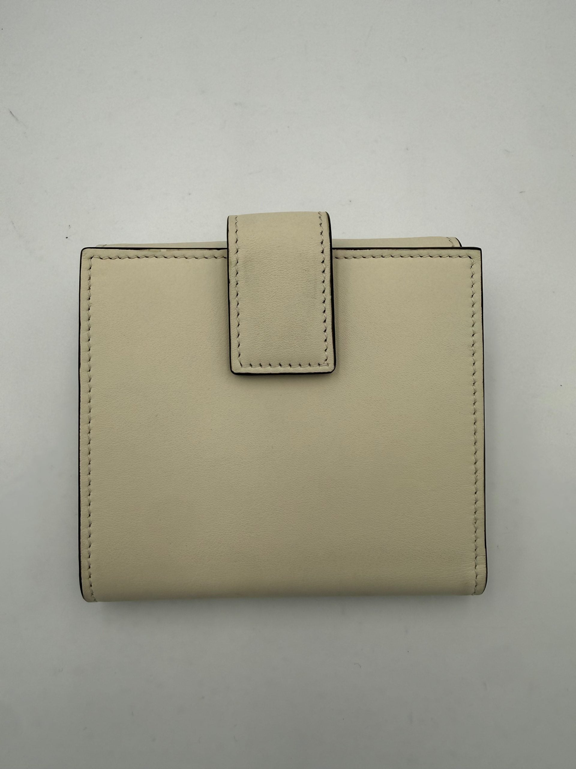 Gucci GUCCI GG Marmont Compact Wallet