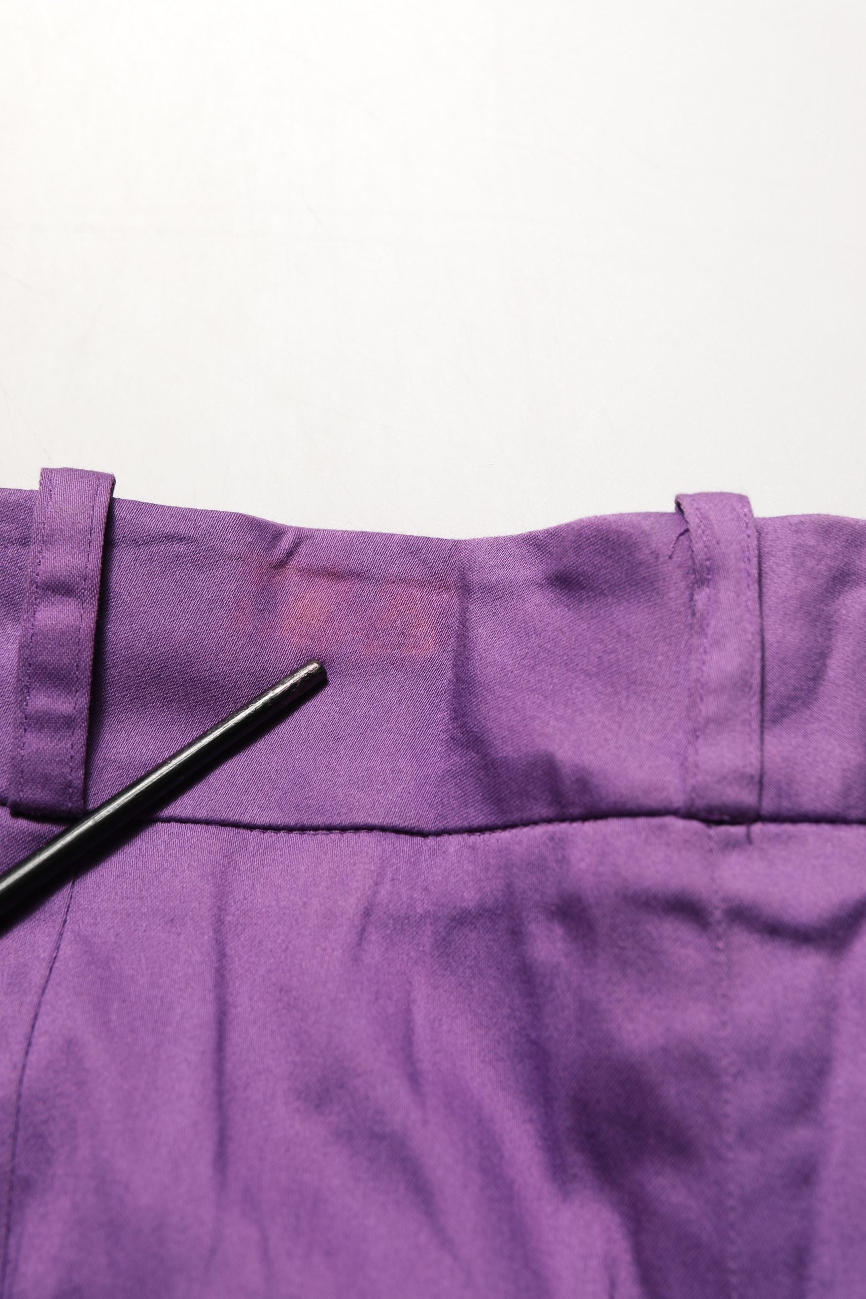 BENCIVENGA Violet Cotton Stretch High Waist Cropped Trouser Pants