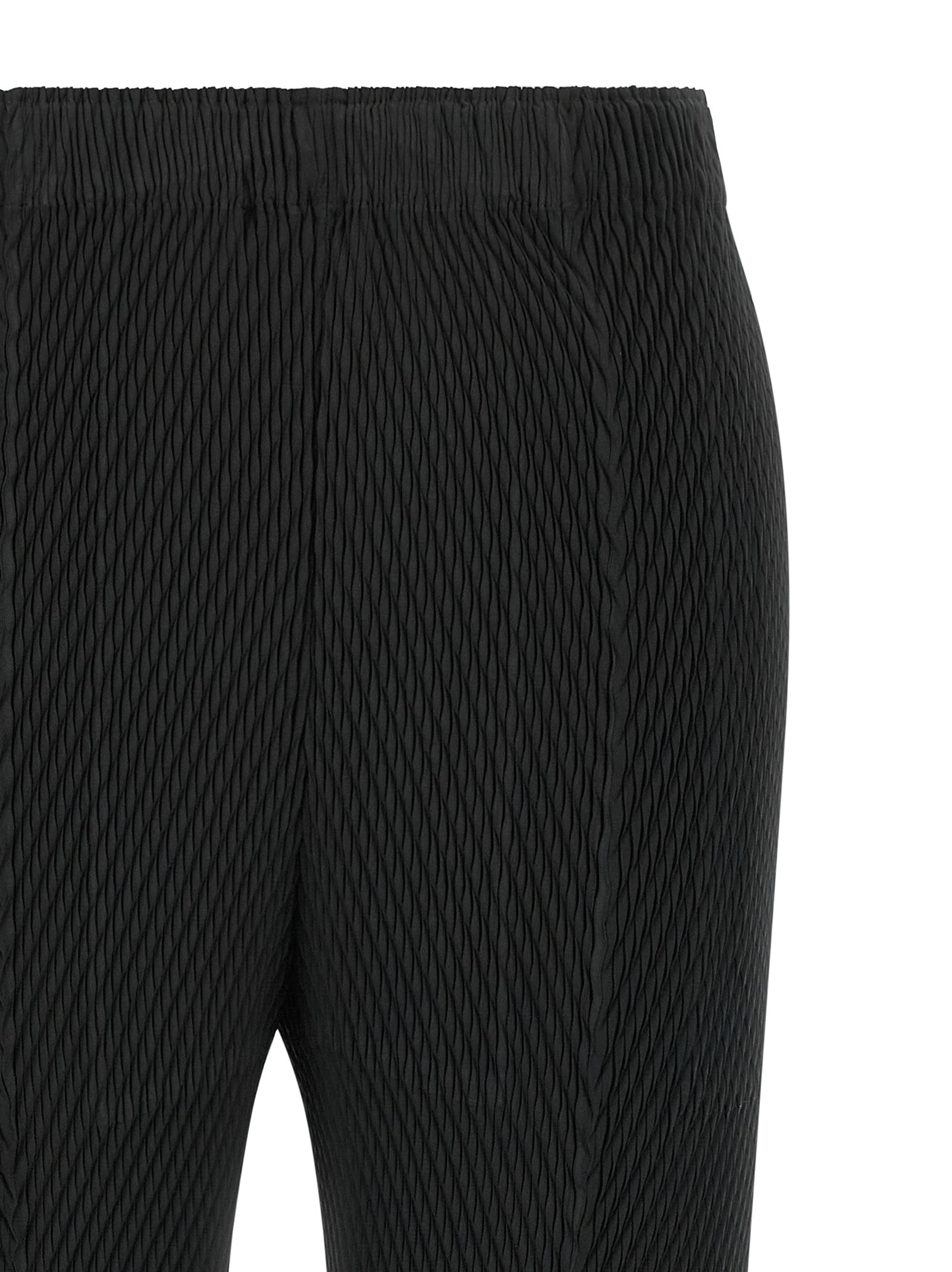 Issey Miyake Black Polyester Cropped Pants