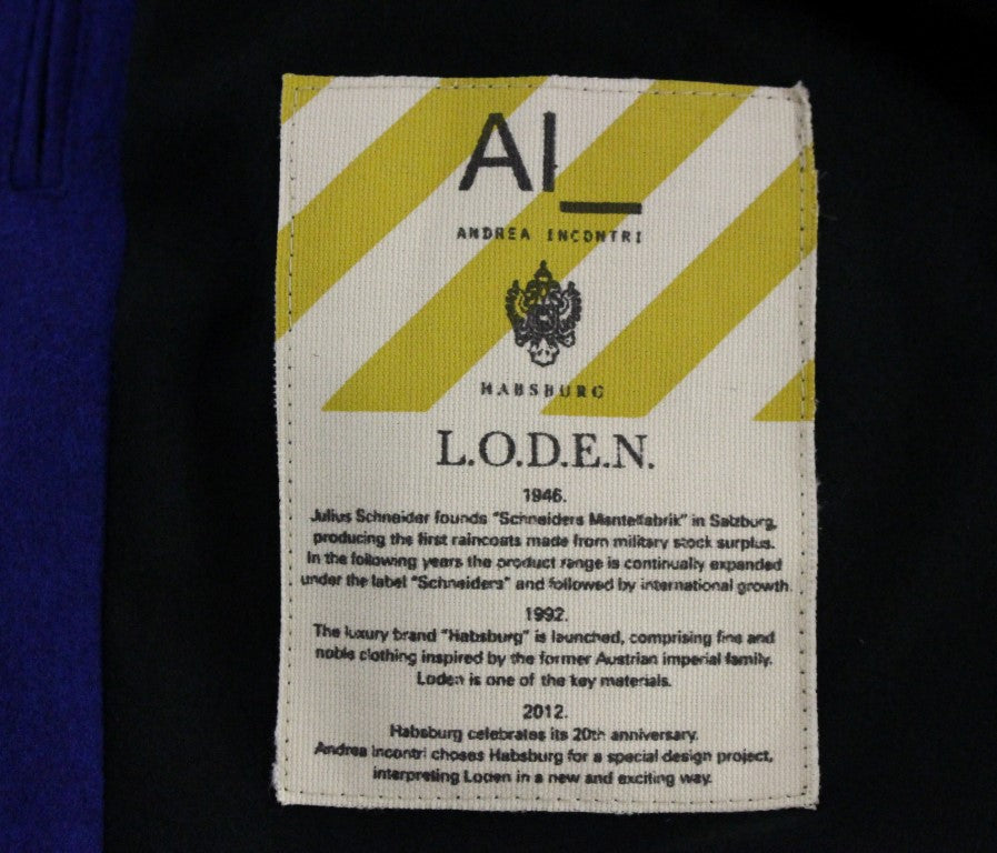 Andrea Incontri Elegant Blue Wool Jacket with Removable Collar LUNESCAPE