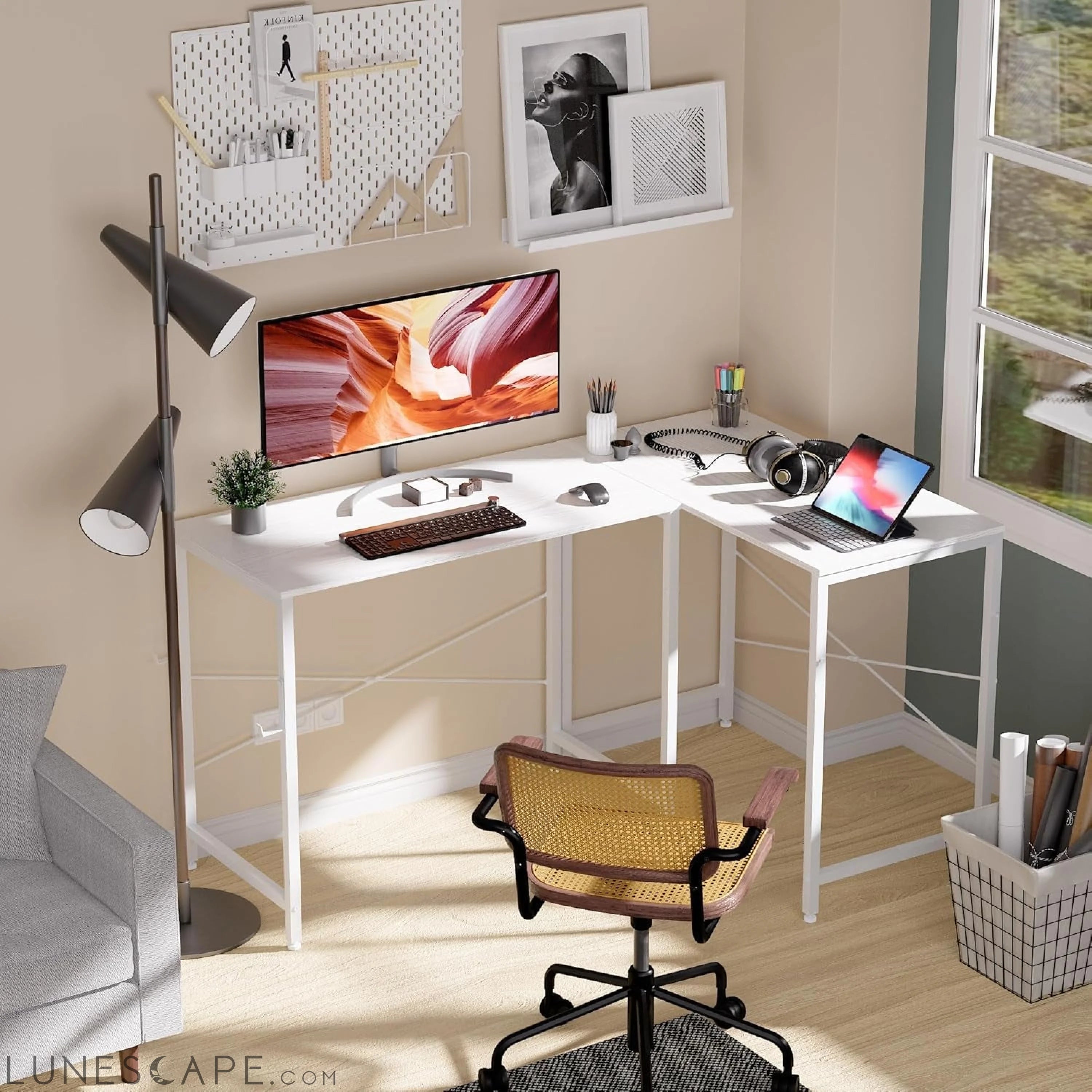 32 Inch Computer Desk Small Spaces Desk with Storage Bag for Bedroom LUNESCAPE