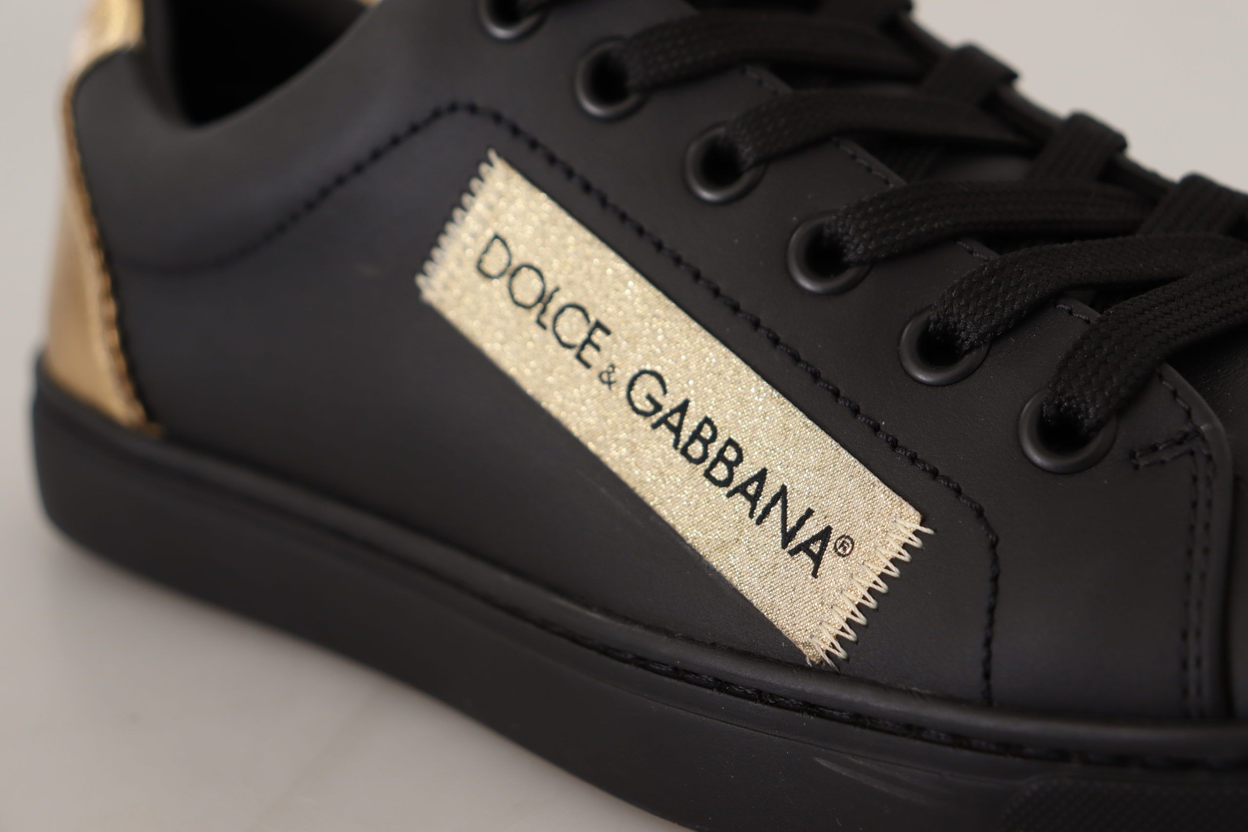 Dolce & Gabbana Chic Black and Gold Low-top Leather Sneakers LUNESCAPE