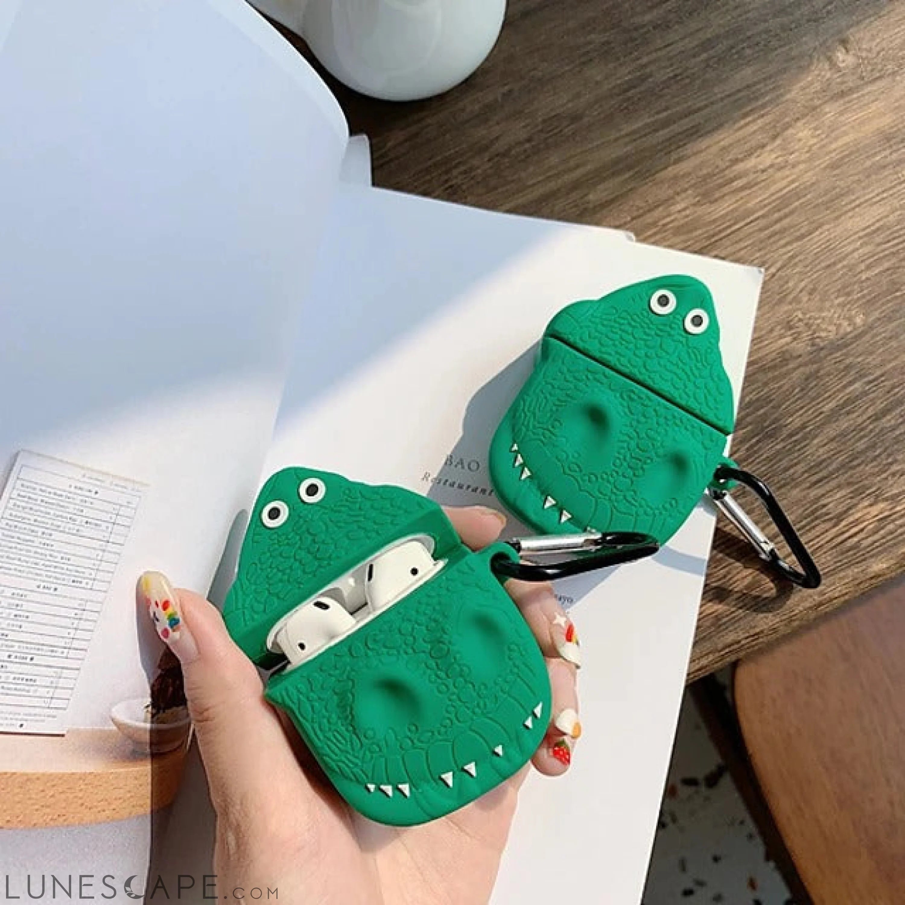 3D Dinosaur AirPods Headphone Case LUNESCAPE