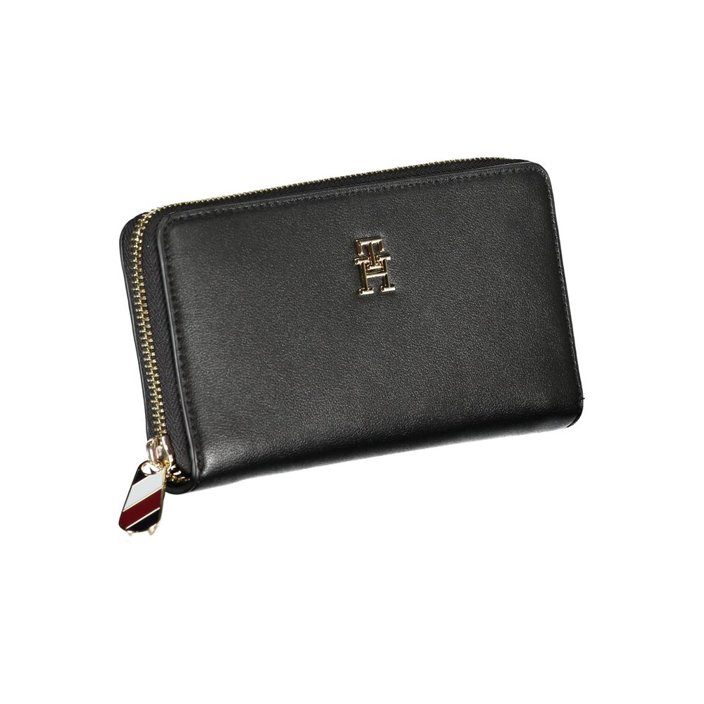 Tommy Hilfiger Sleek Polyester Blend Zip Wallet LUNESCAPE